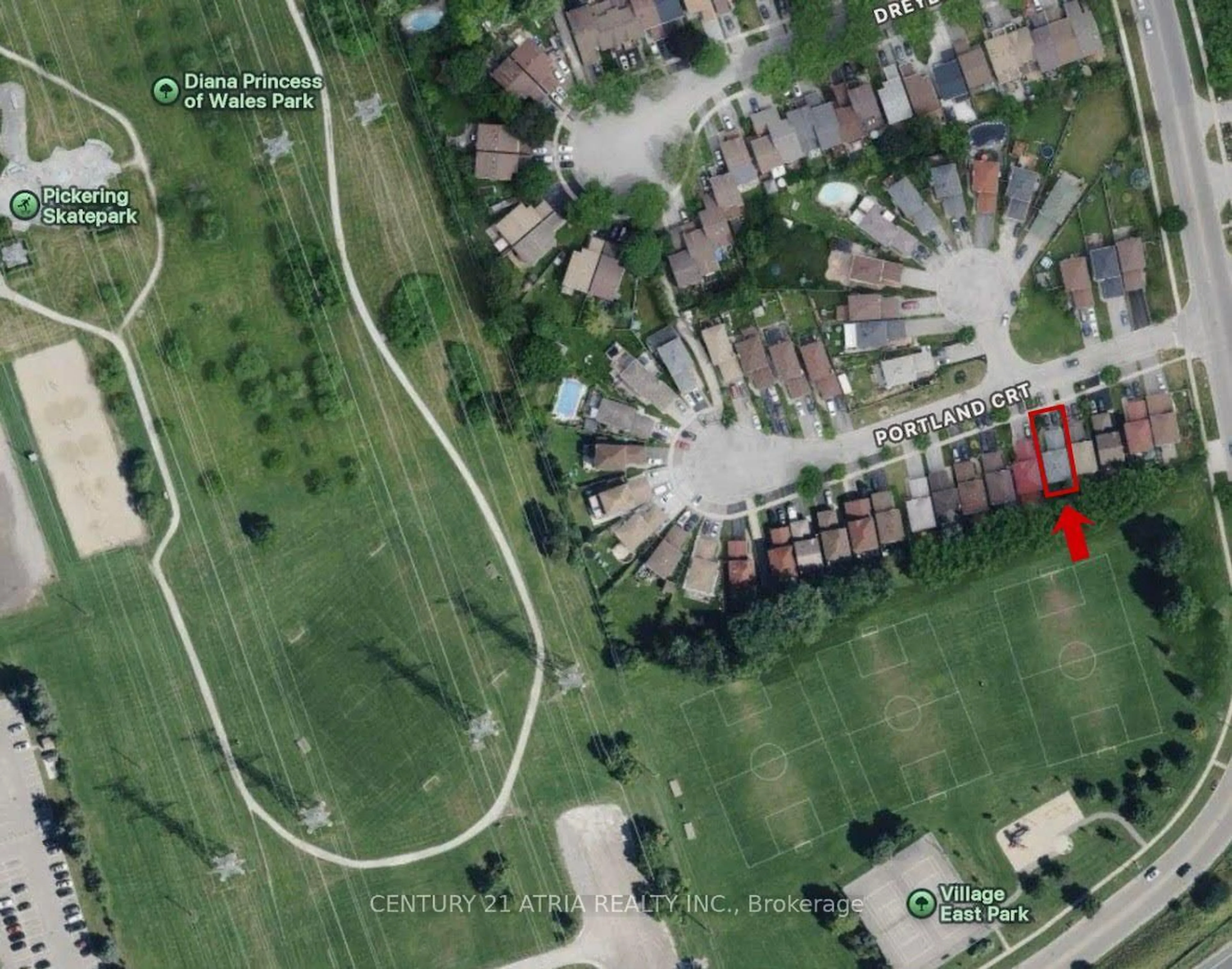 A pic from outside/outdoor area/front of a property/back of a property/a pic from drone, street for 1671 Portland Crt, Pickering Ontario L1V 5L5