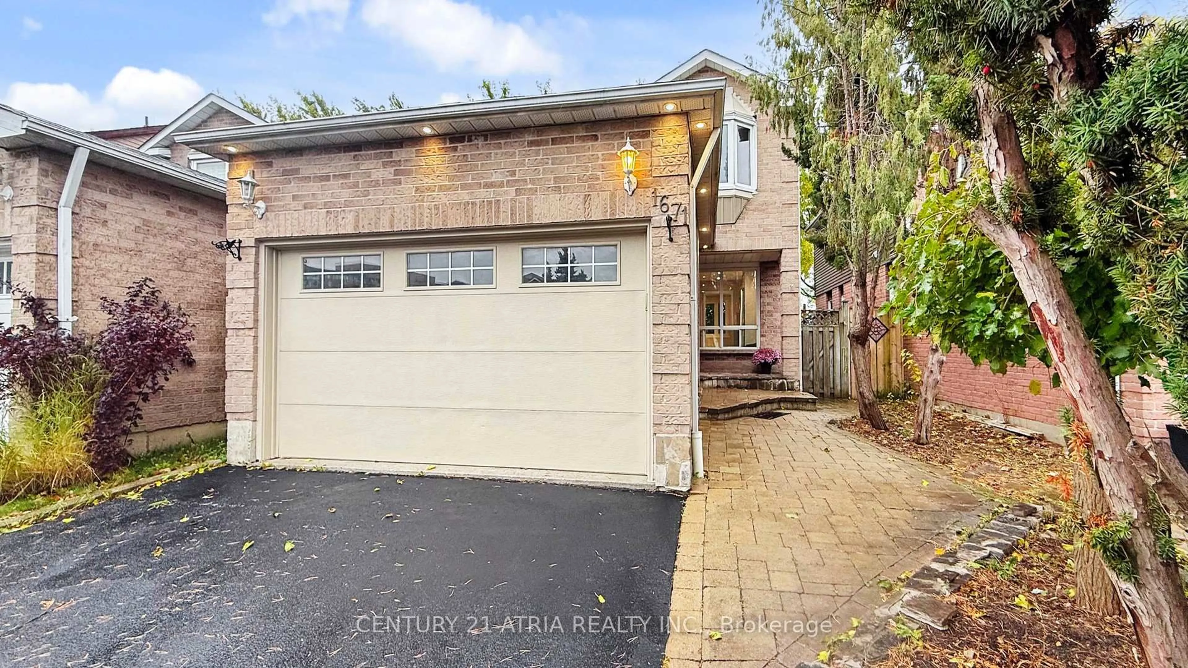 Home with brick exterior material, street for 1671 Portland Crt, Pickering Ontario L1V 5L5