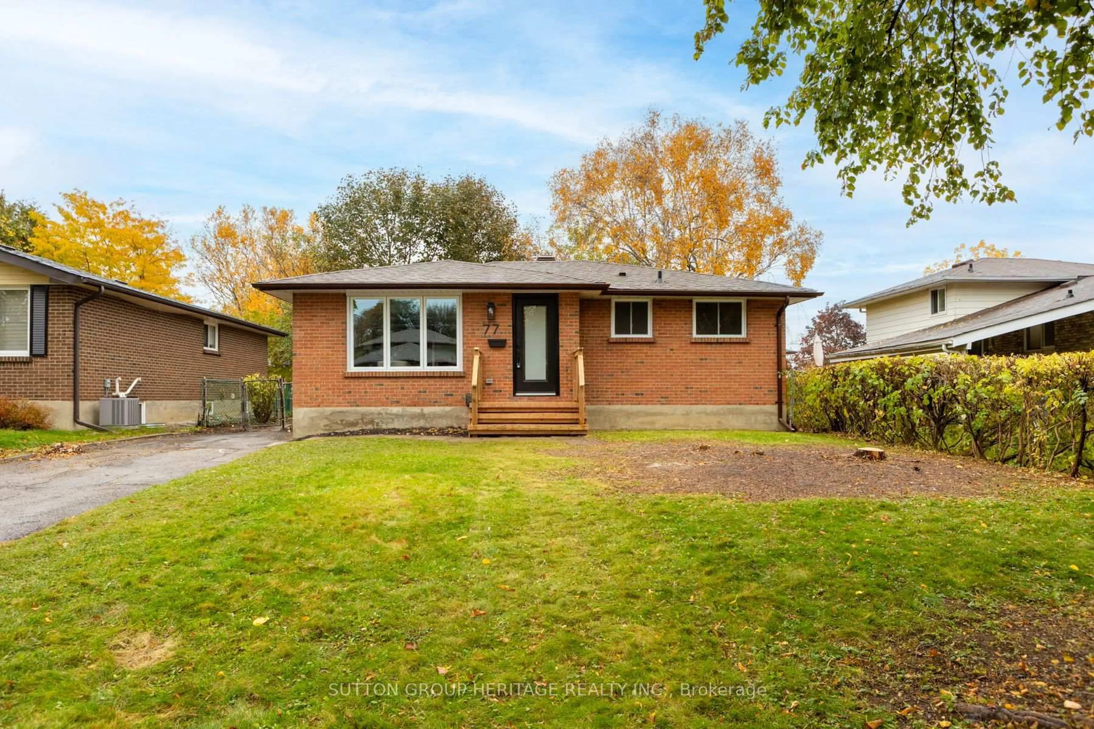 Home with brick exterior material, street for 77 Claymore Cres, Oshawa Ontario L1G 6G3