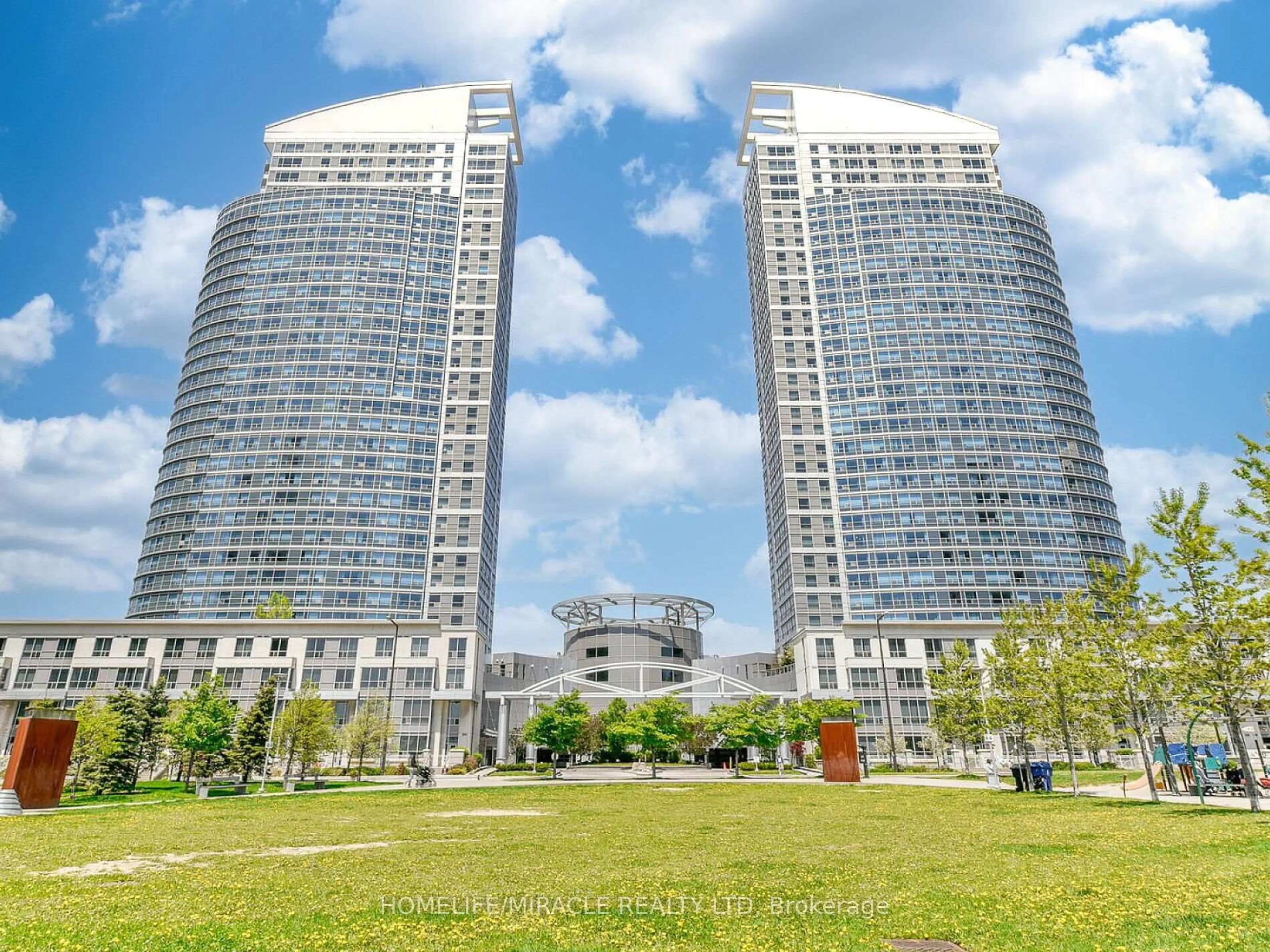 Unknown for 38 Lee Centre Dr #2003, Toronto Ontario M1H 3J7