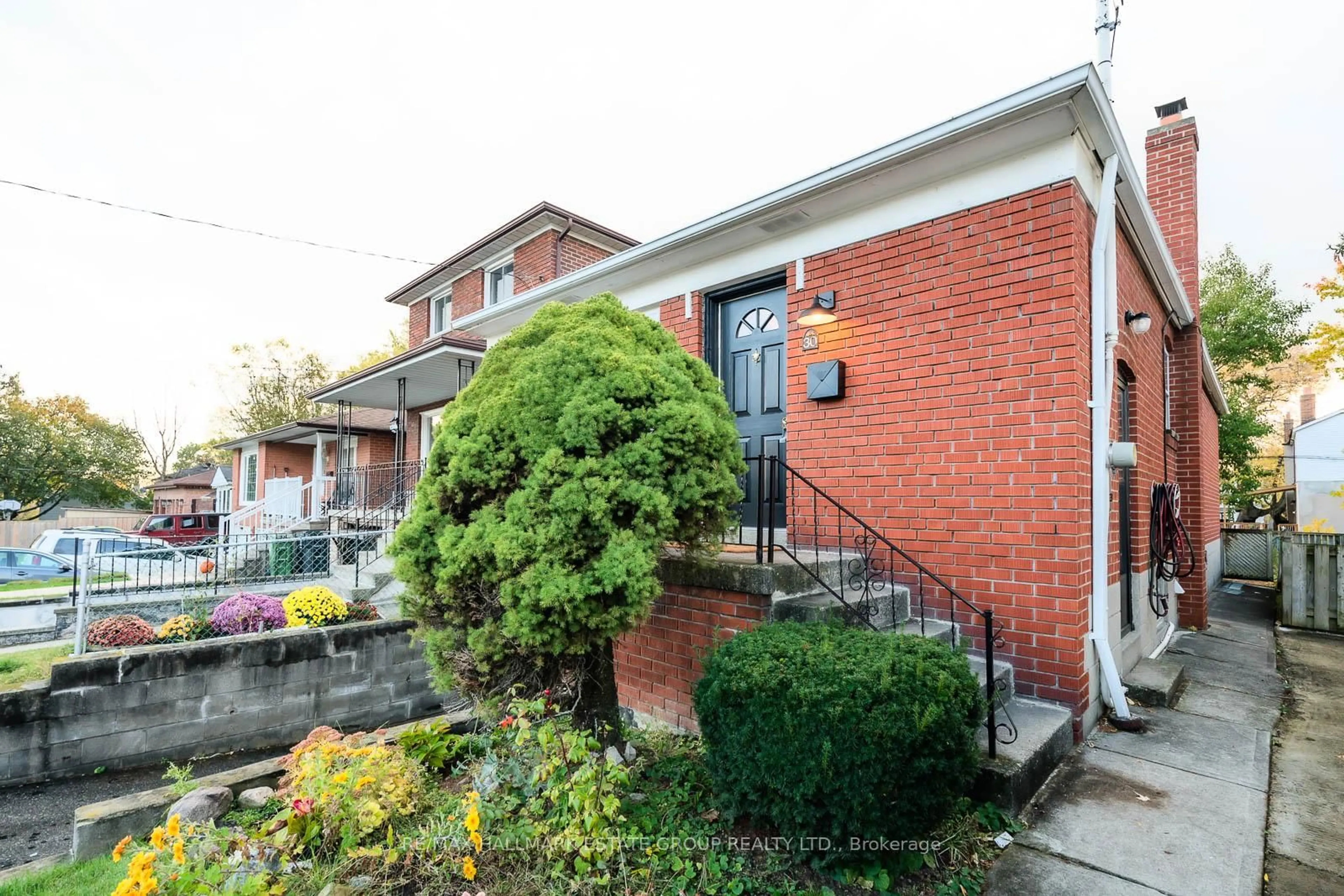 Home with brick exterior material, street for 30 South Edgely Ave, Toronto Ontario M1N 3K8