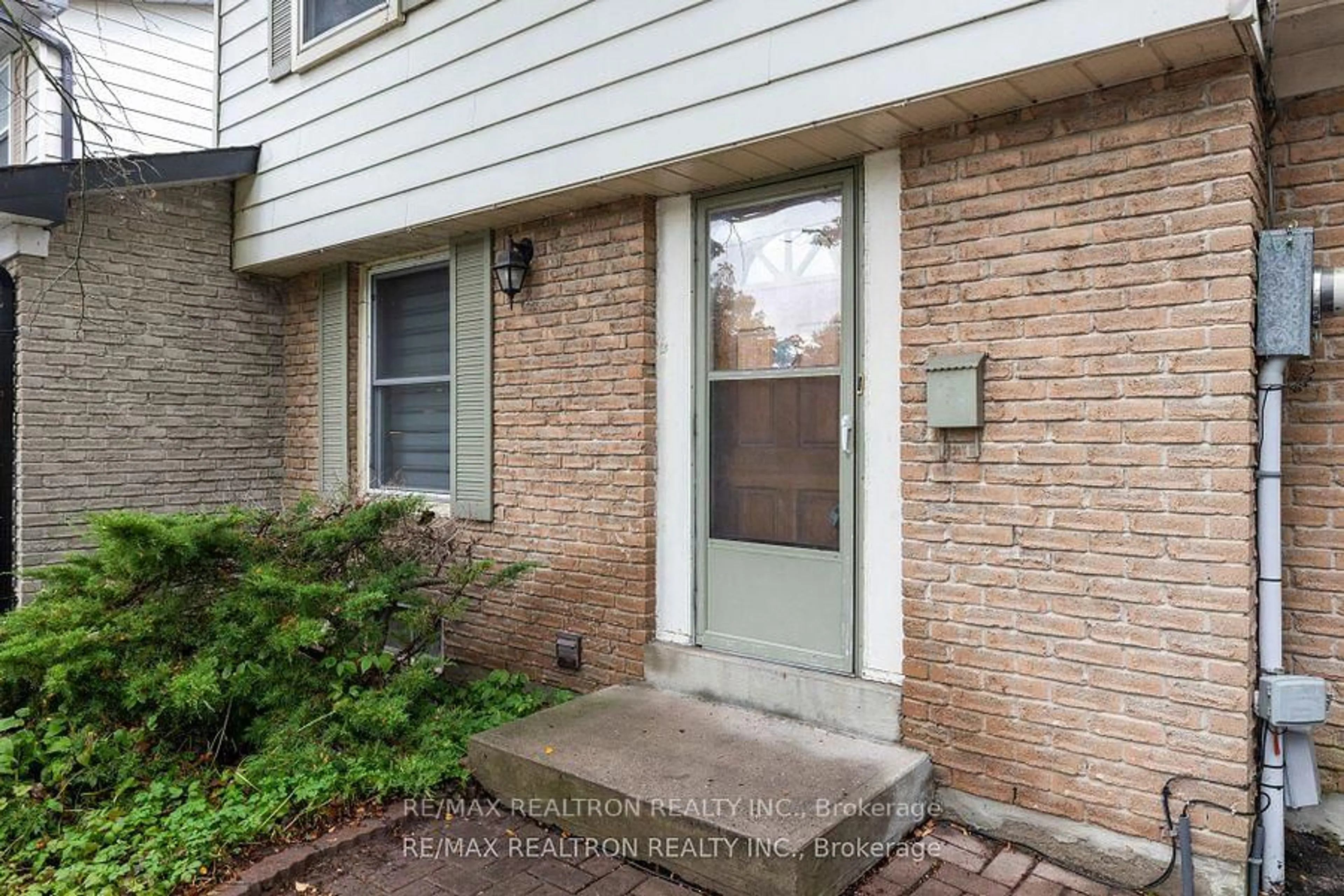 Home with brick exterior material, street for 54 Rands Rd, Ajax Ontario L1S 3P3