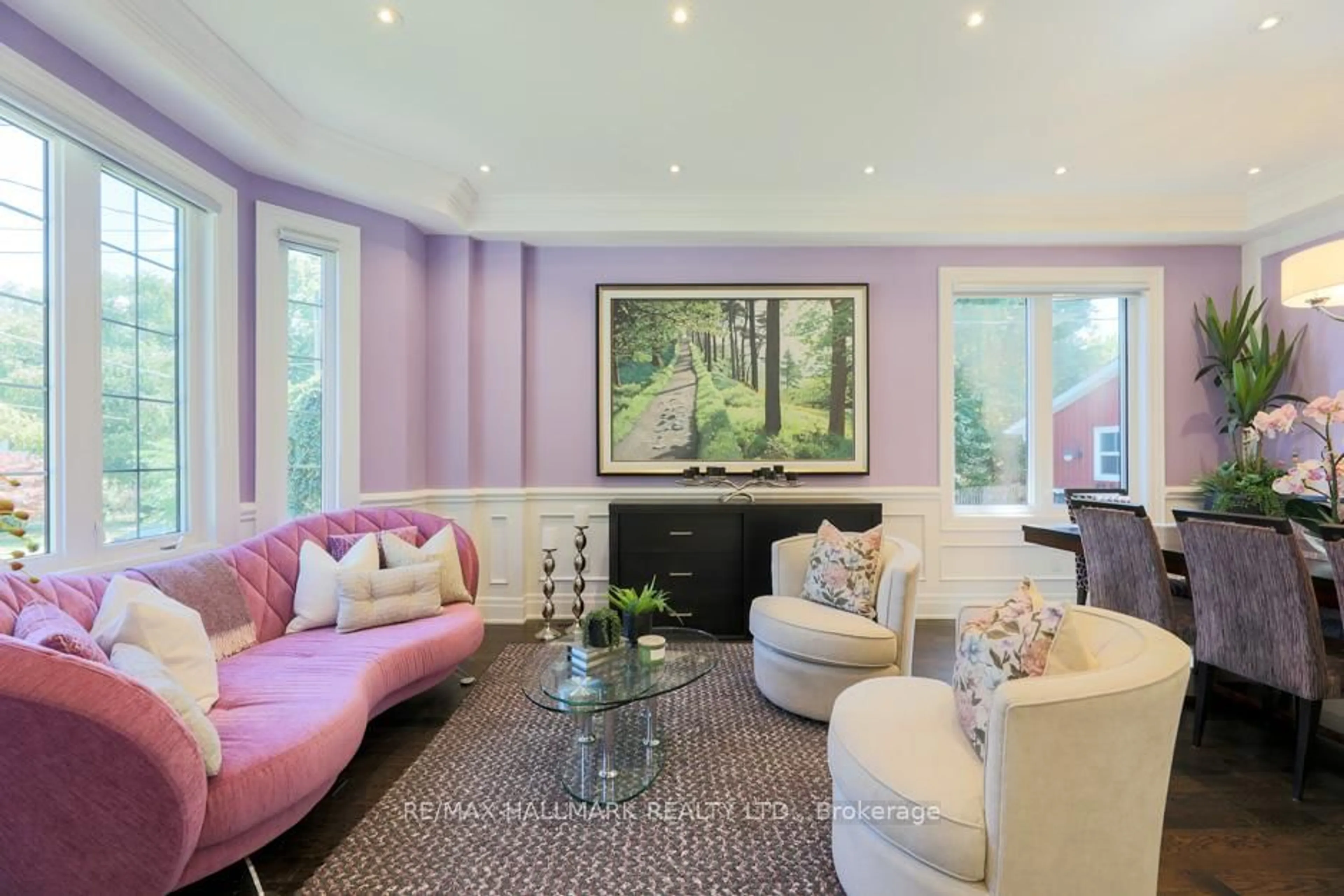 Living room with furniture, unknown for 44 Scarboro Cres, Toronto Ontario M1M 2J4