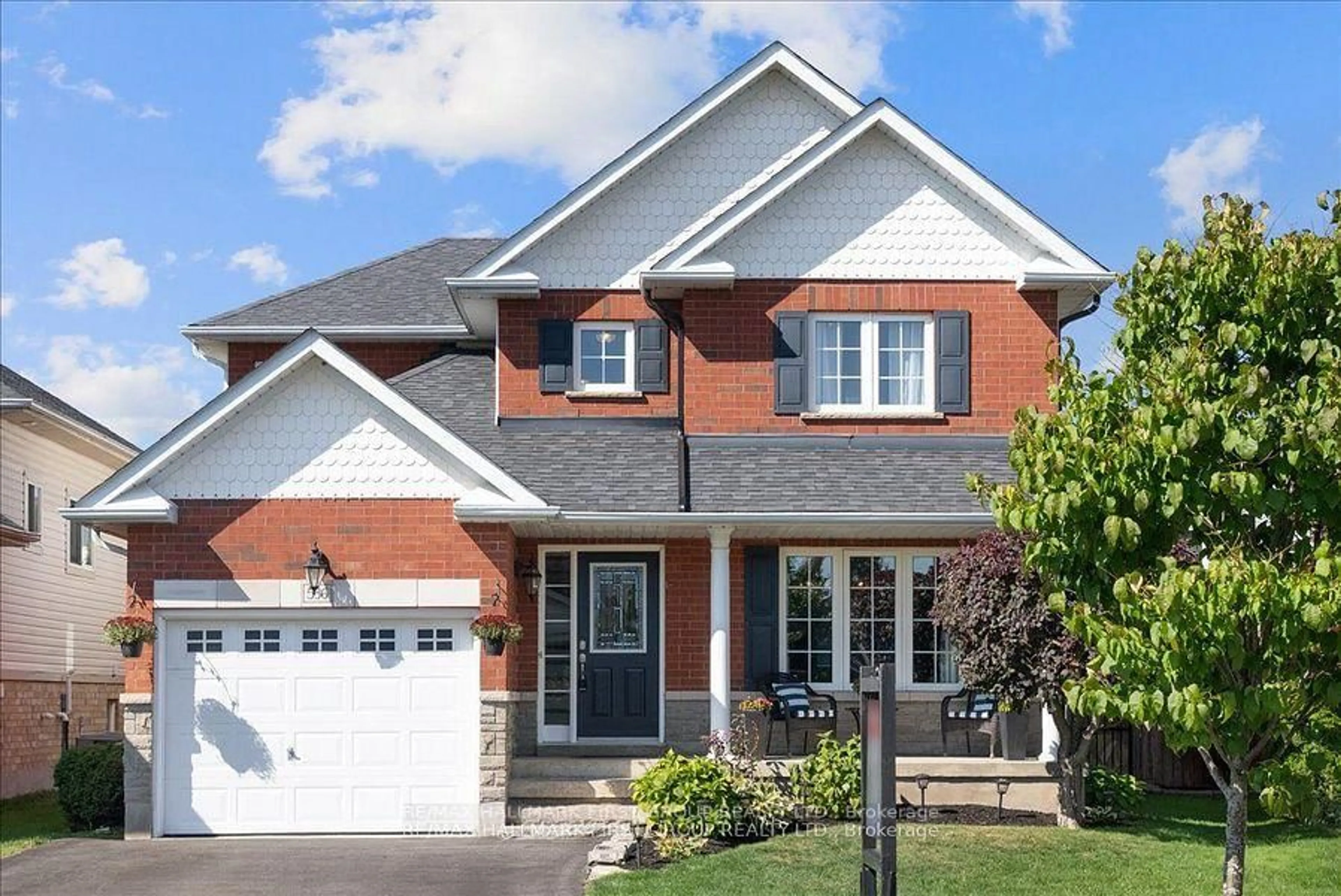 Home with brick exterior material, street for 536 Woodmount Cres, Oshawa Ontario L1K 2T1