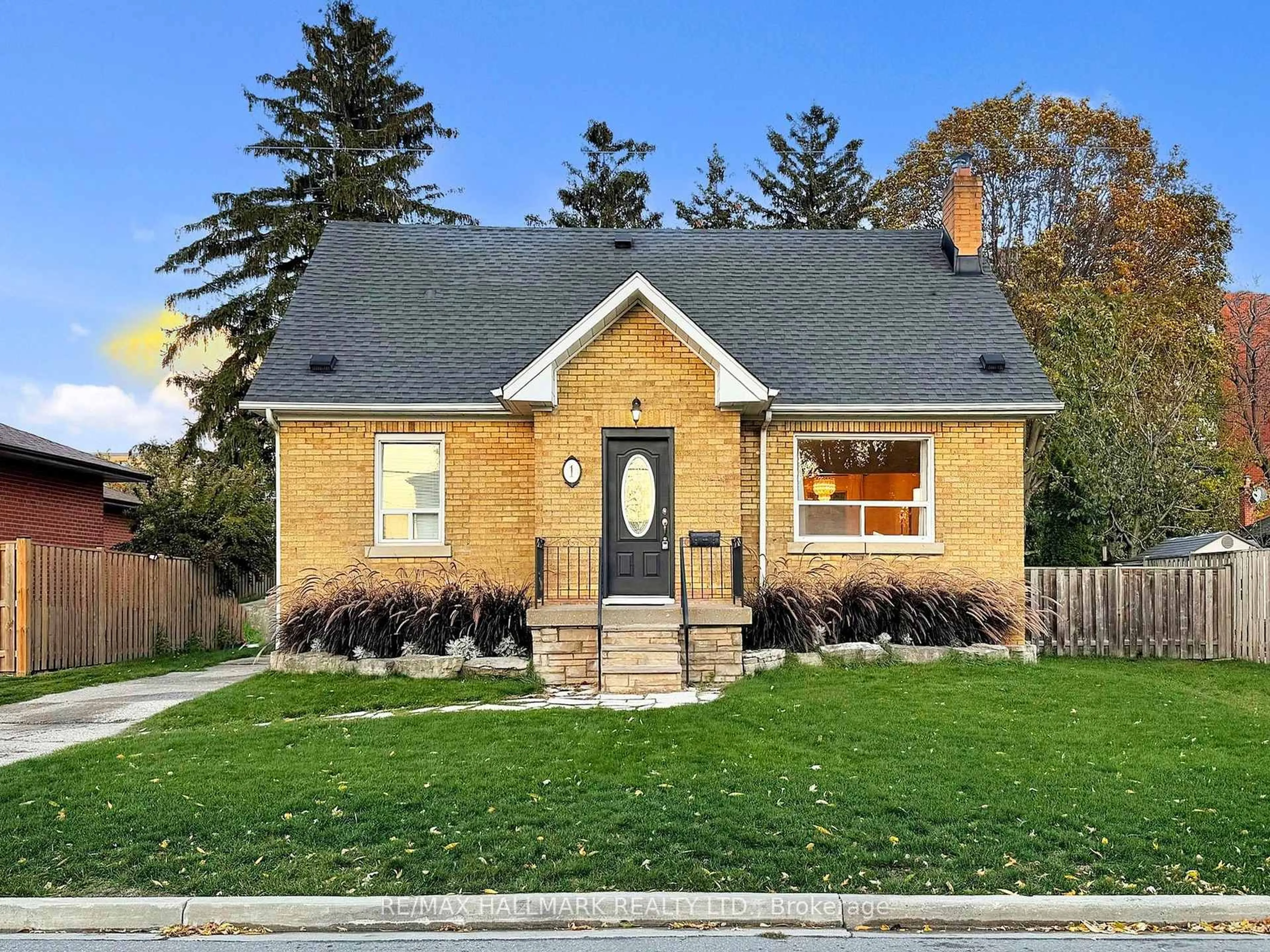 Home with brick exterior material, street for 1 Andrew Ave, Toronto Ontario M1M 3G8