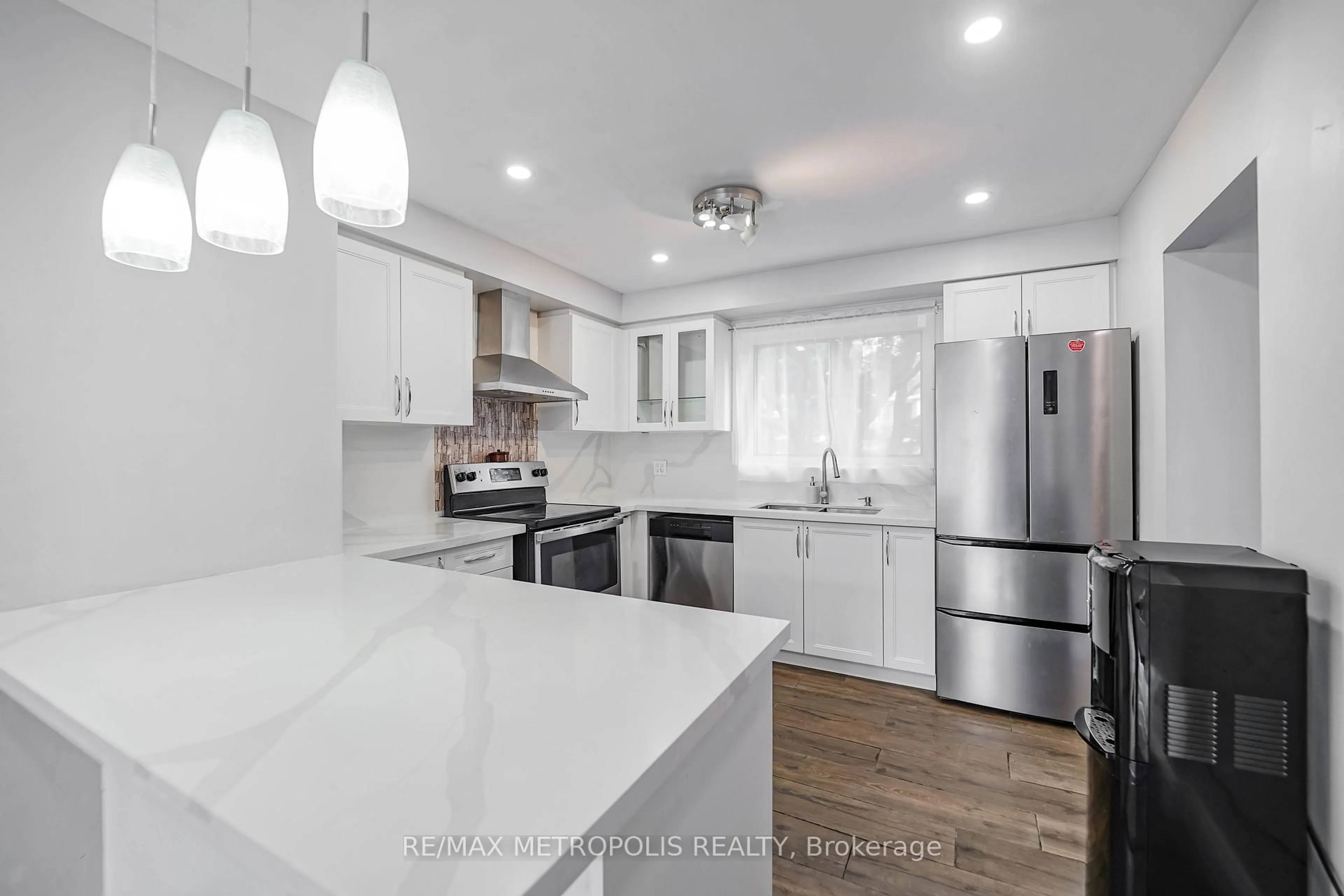 Open concept kitchen, unknown for 75 Blackwell Ave #8, Toronto Ontario M1B 1K5
