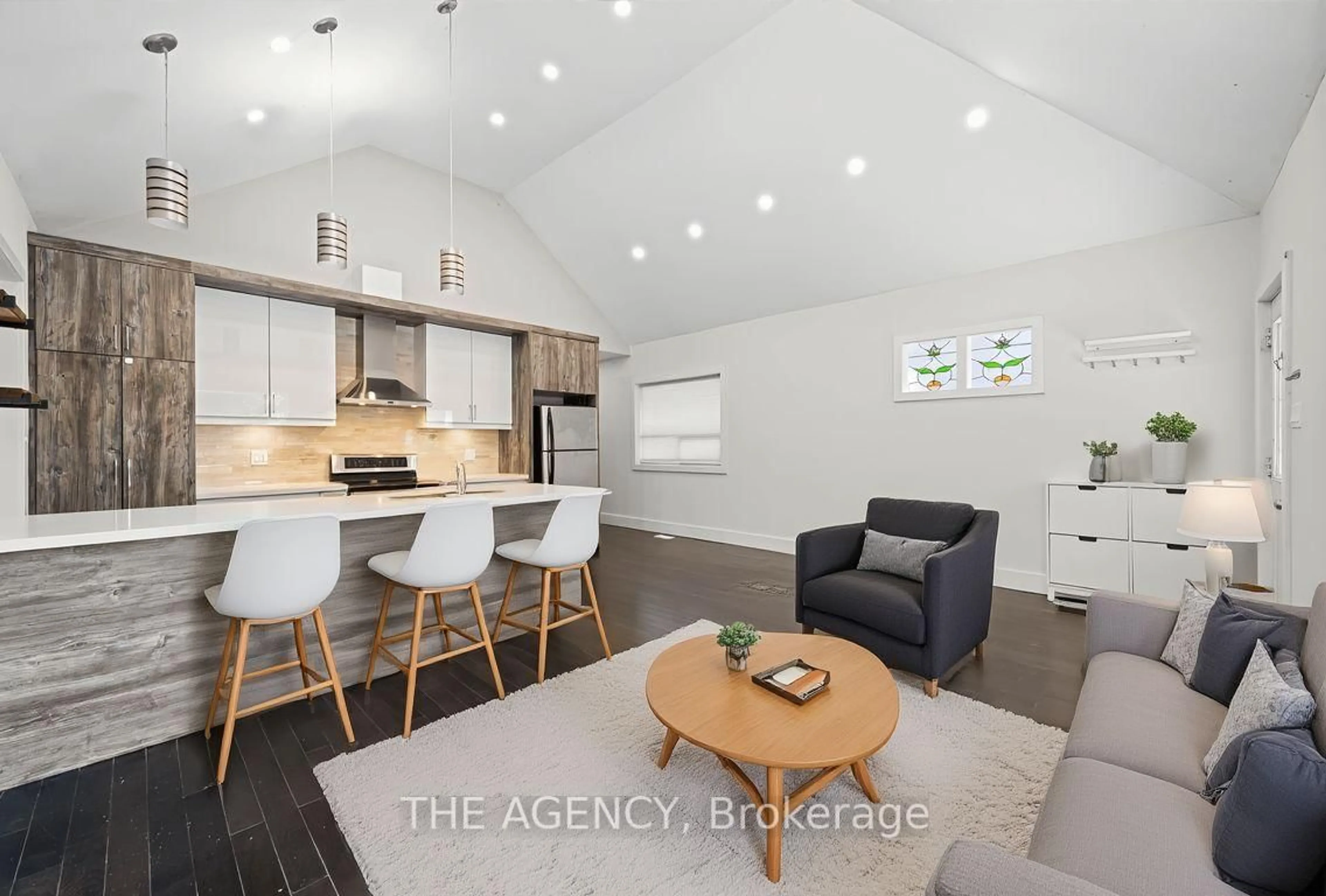 Open concept kitchen, unknown for 26 Gatwick Ave, Toronto Ontario M4C 1W3