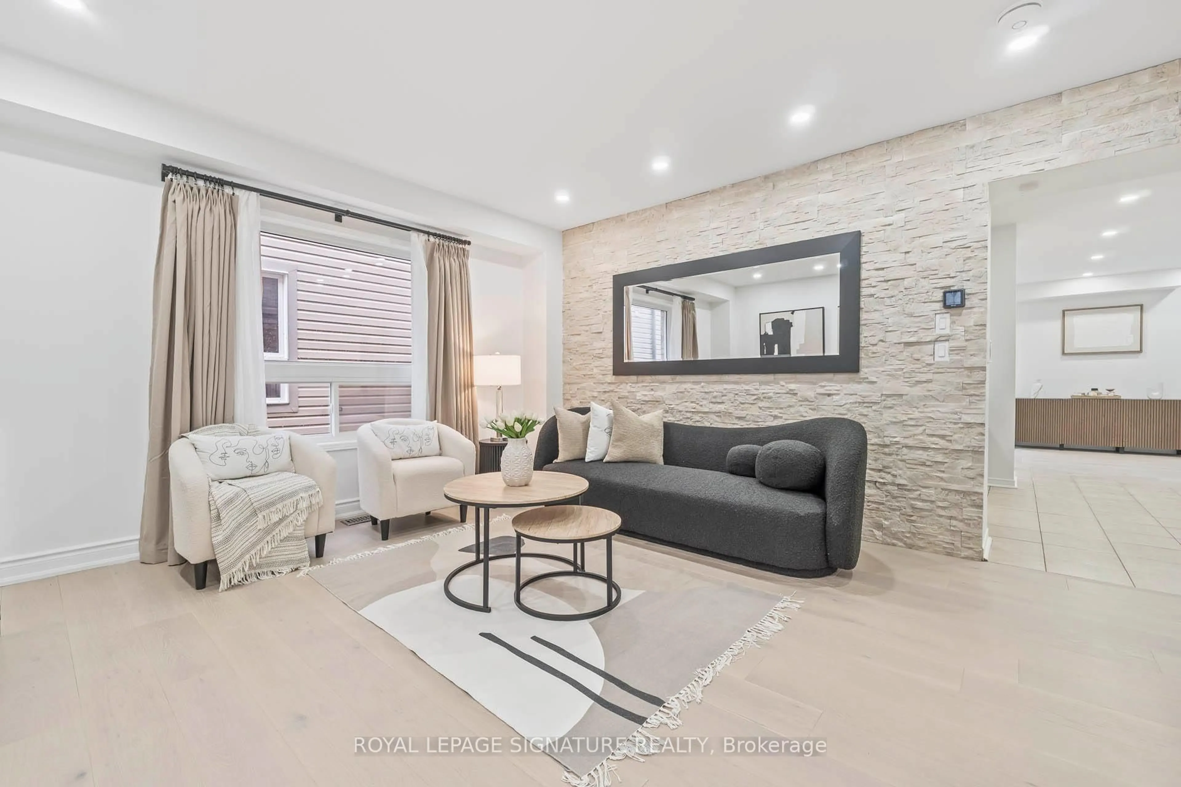 Living room with furniture, ceramic/tile floor for 607 Shaftsbury St, Oshawa Ontario L1K 2X4