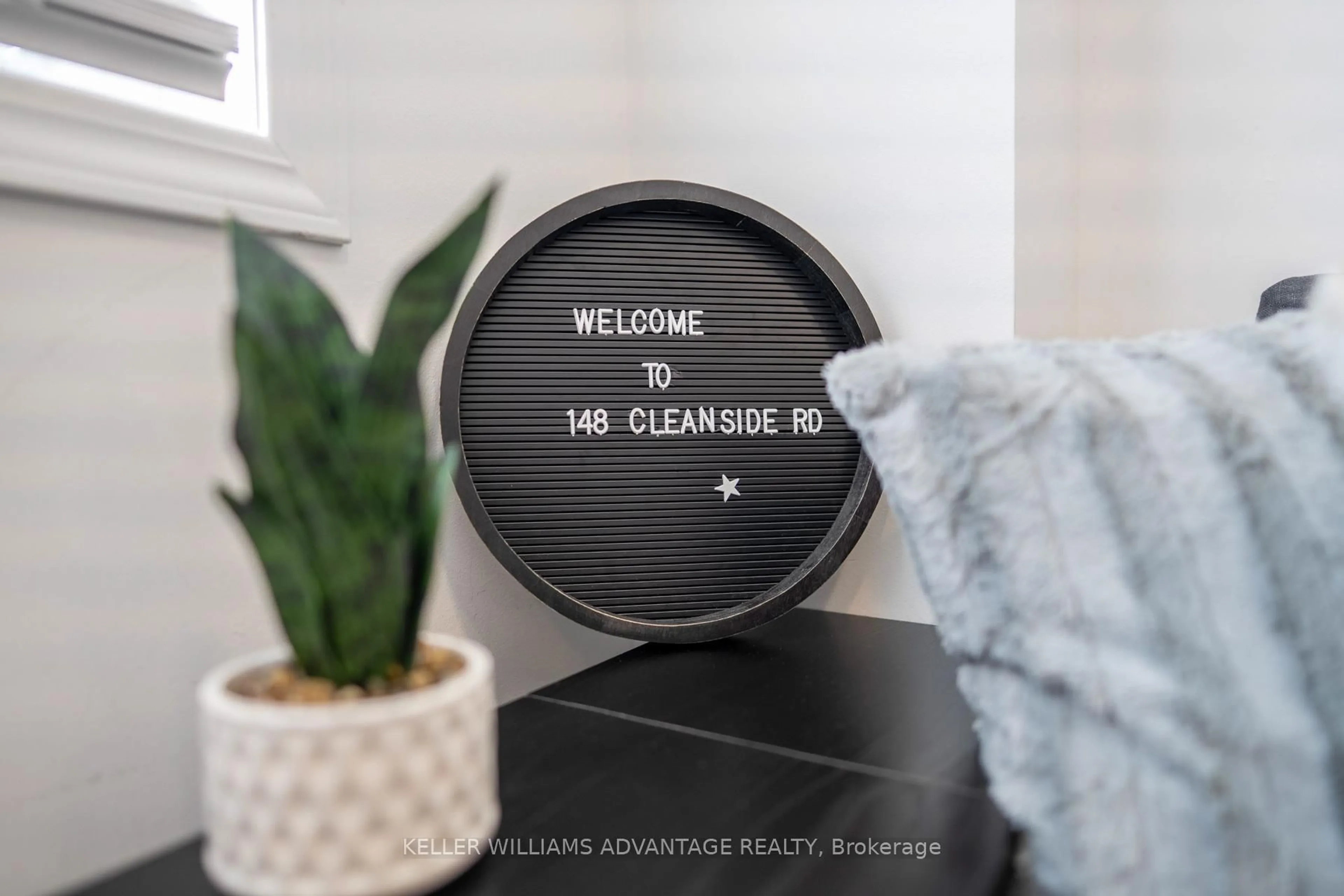 Contemporary bathroom, ceramic/tile floor for 148 Cleanside Rd, Toronto Ontario M1L 0J3