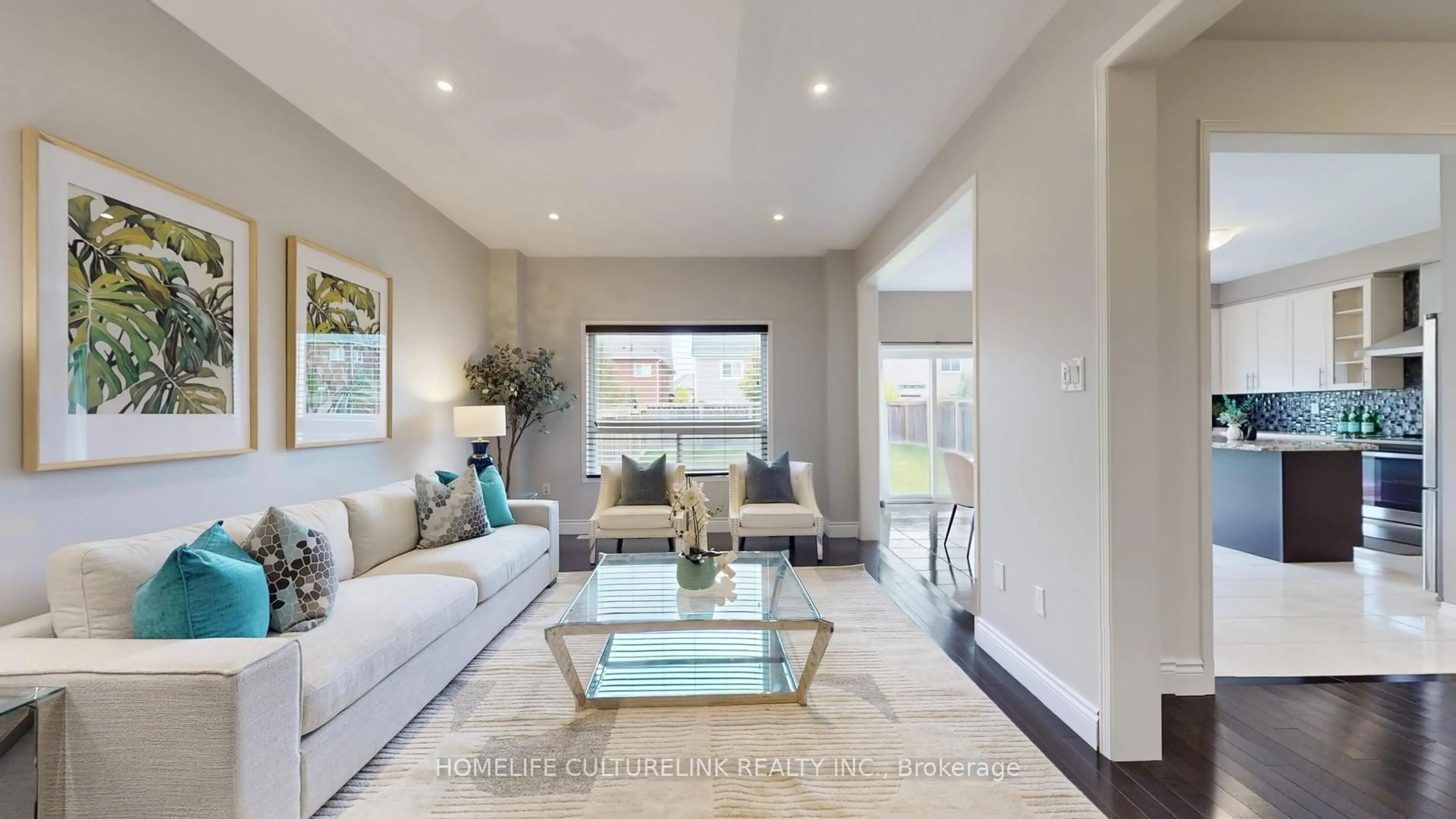 Living room with furniture, unknown for 2010 Hunking Dr, Oshawa Ontario L1K 0V3