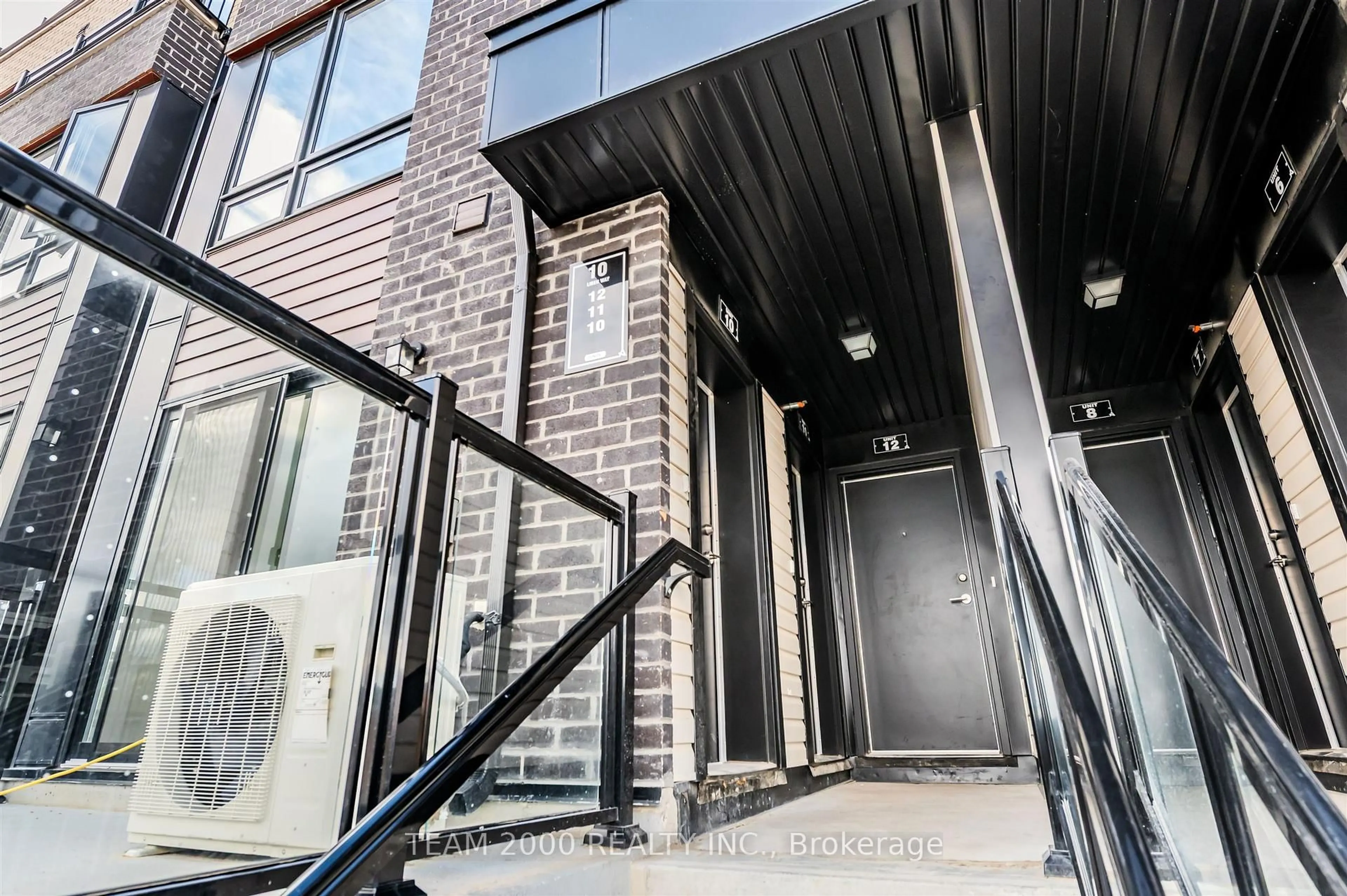 Indoor foyer for 10 Liben Way #11, Toronto Ontario M1B 0E8