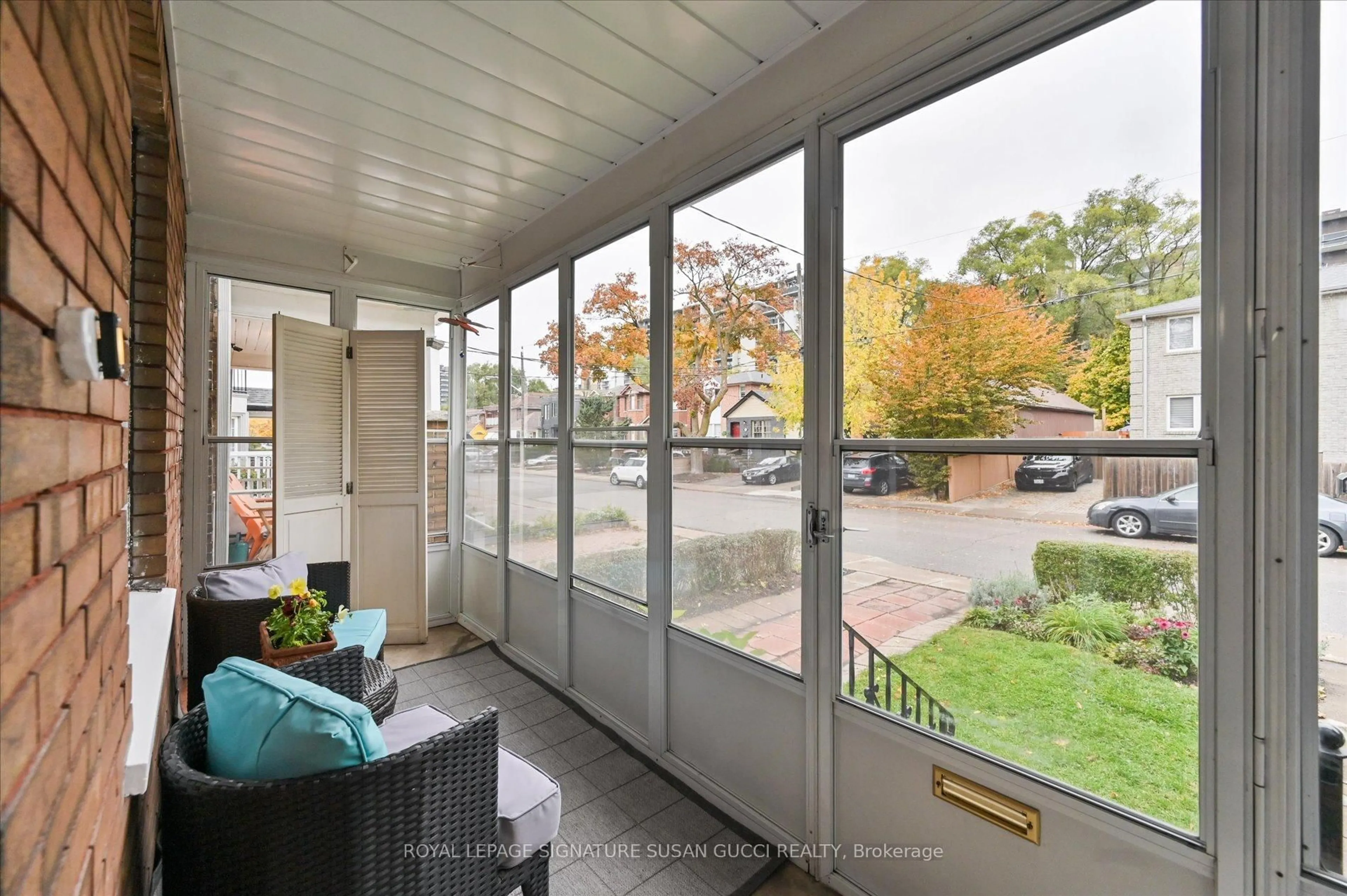 Patio, street for 313 Gowan Ave, Toronto Ontario M4J 2K7