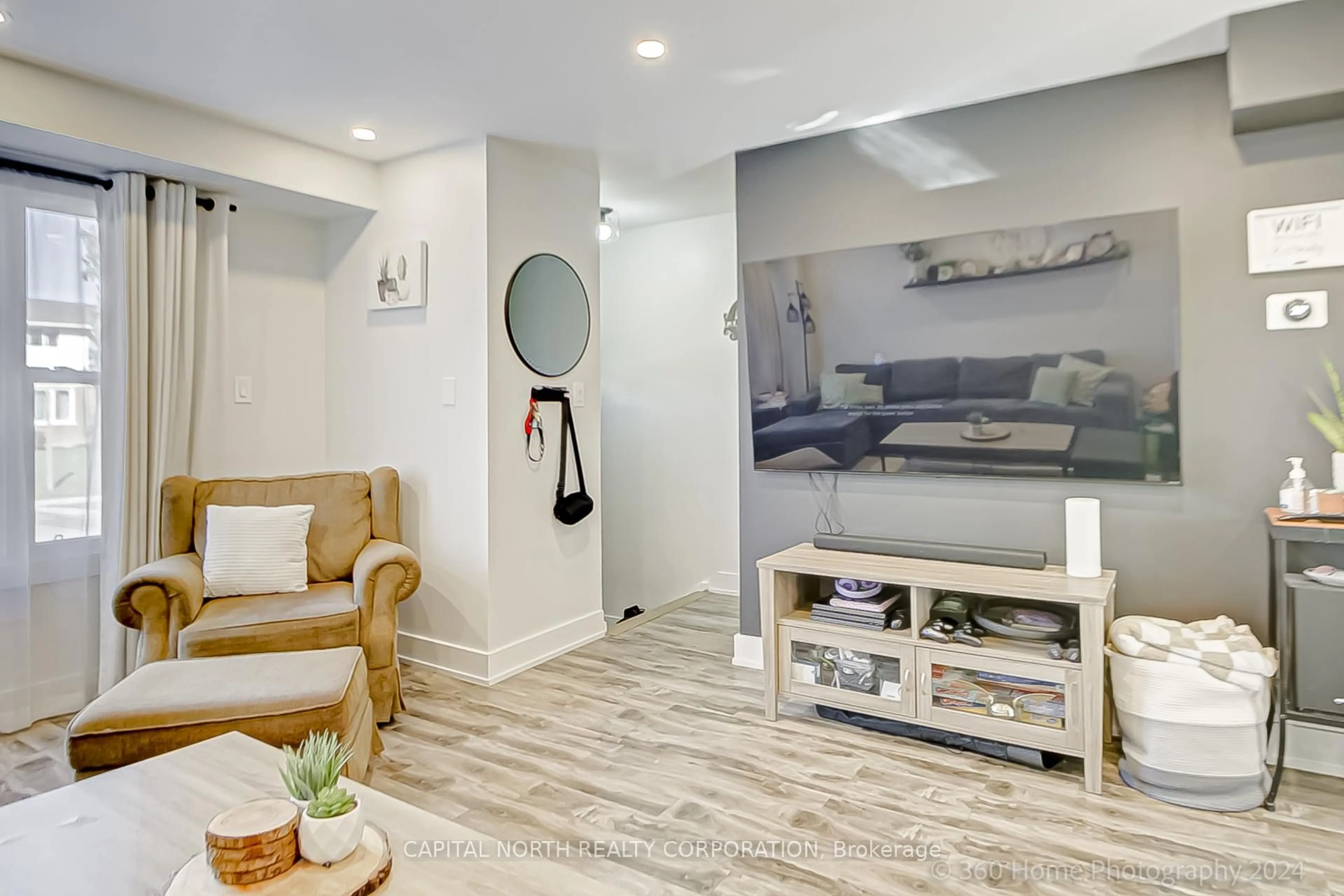 Contemporary bathroom, ceramic/tile floor for 379 Dwight Ave, Oshawa Ontario L1J 1K8