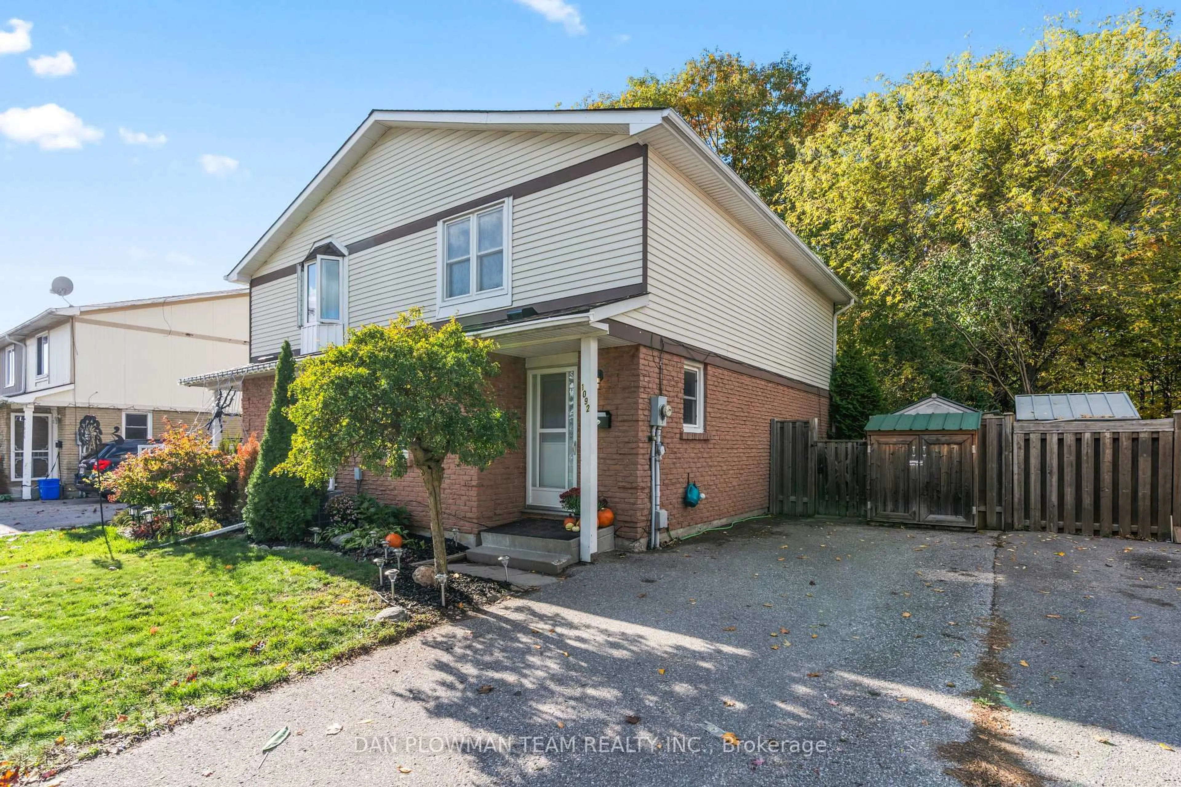 Home with brick exterior material, street for 1092 Central Park Blvd, Oshawa Ontario L1G 7G8