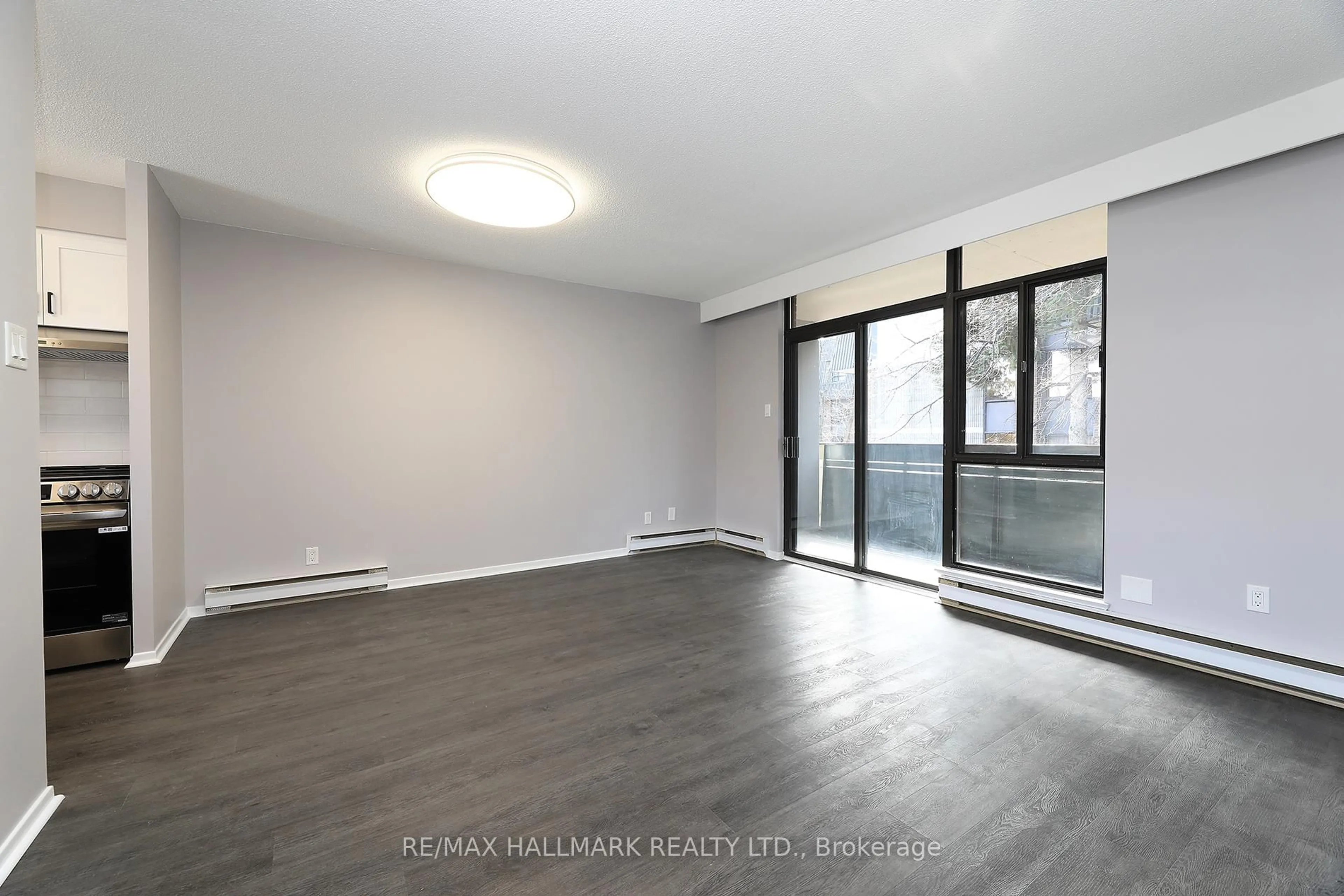 A pic of a room for 50 Old Kingston Rd #1-304, Toronto Ontario M1E 4Y1