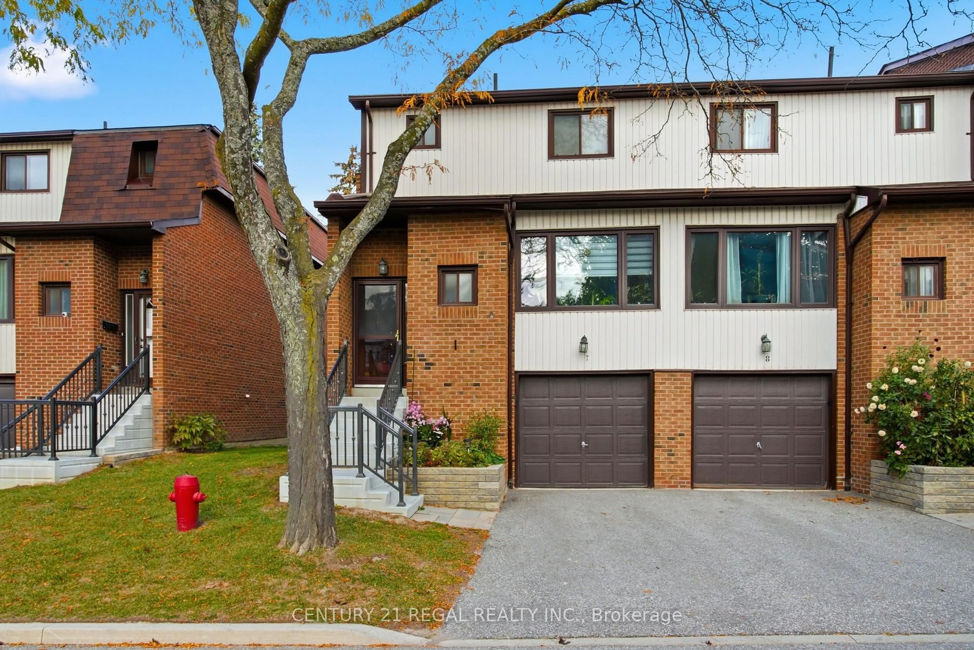 Home with brick exterior material, street for 765 Oklahoma Dr #7, Pickering Ontario L1W 3C9