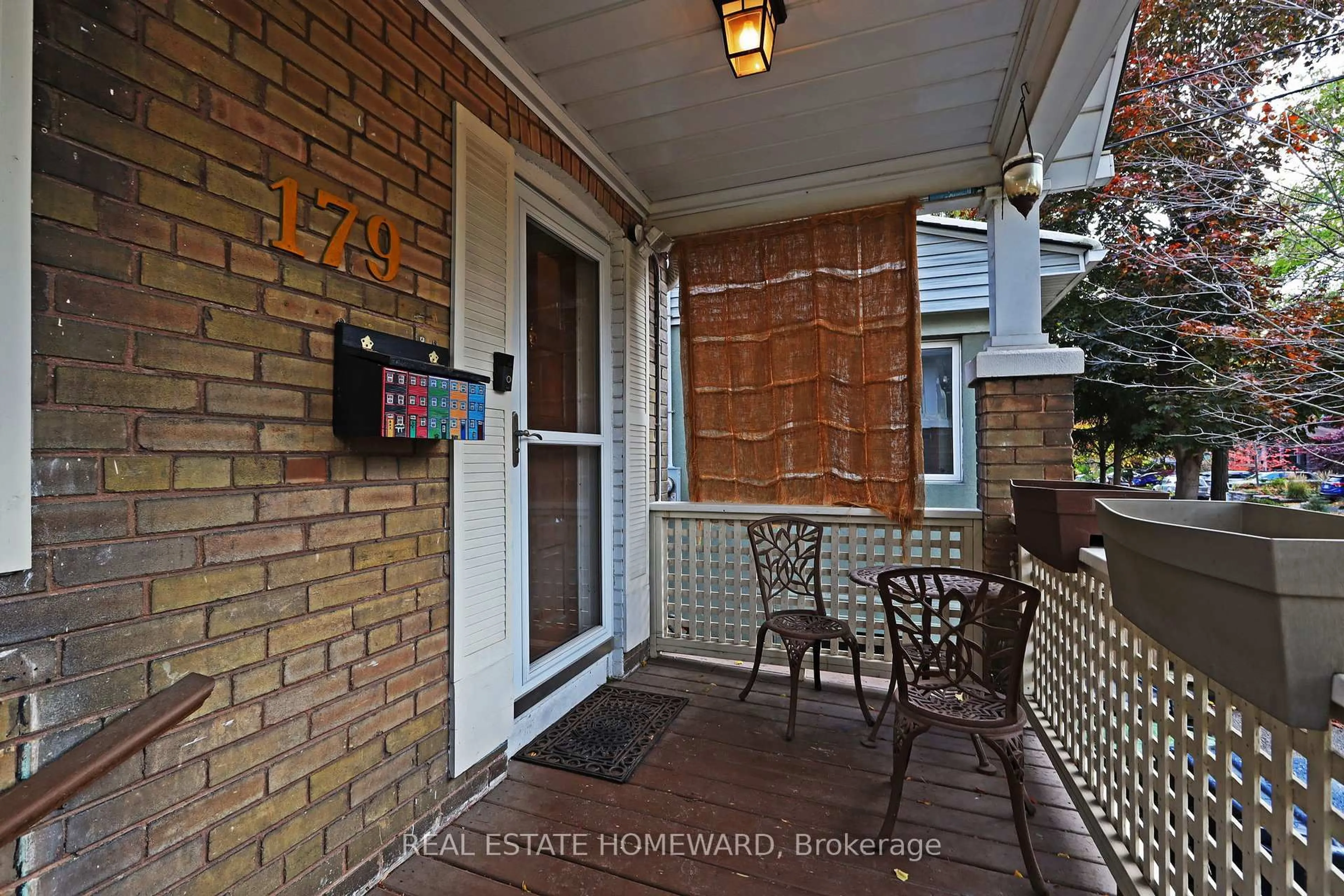 Patio, street for 179 Woodfield Rd, Toronto Ontario M4L 2W8