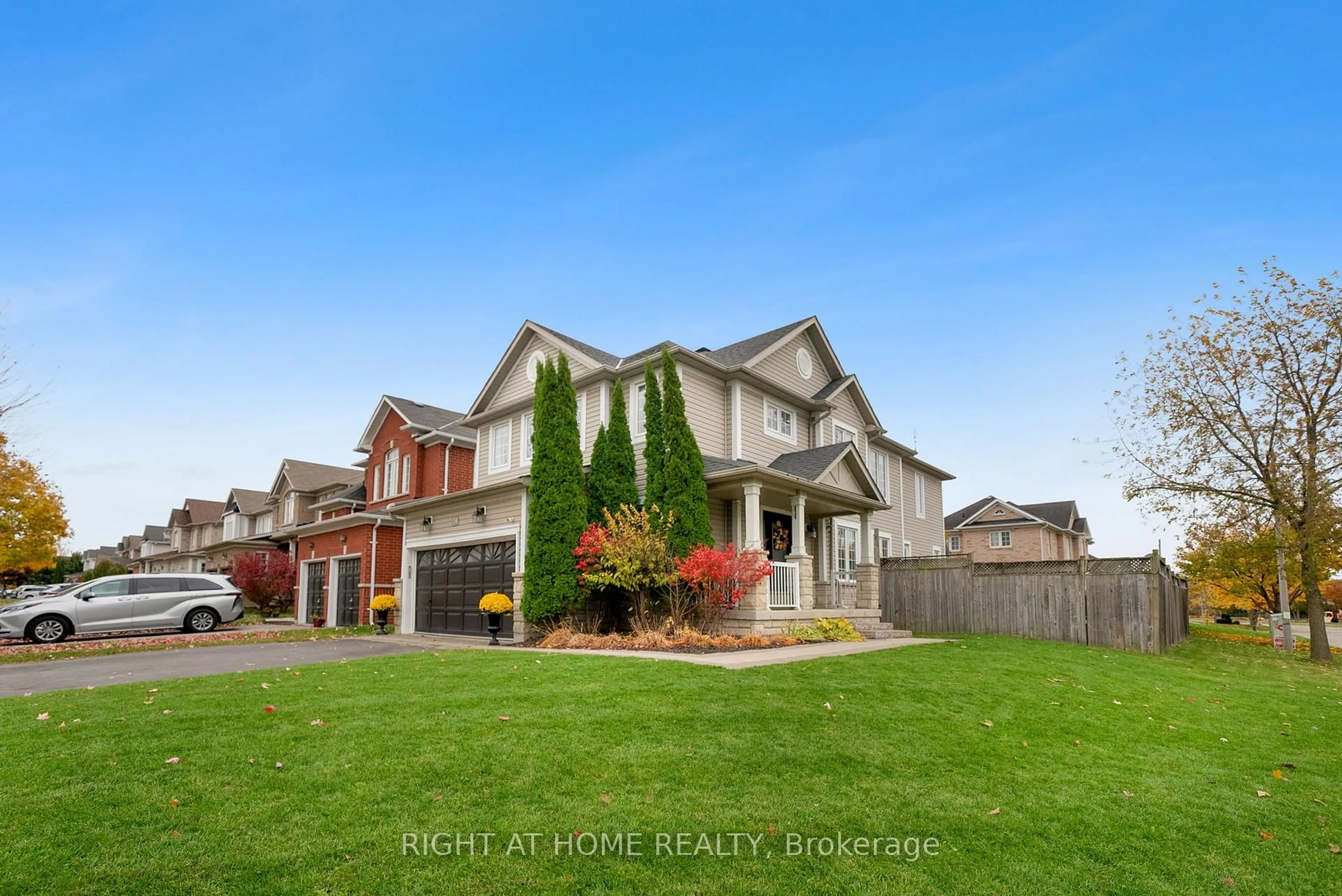 Unknown for 158 Dadson Dr, Clarington Ontario L1C 5H9