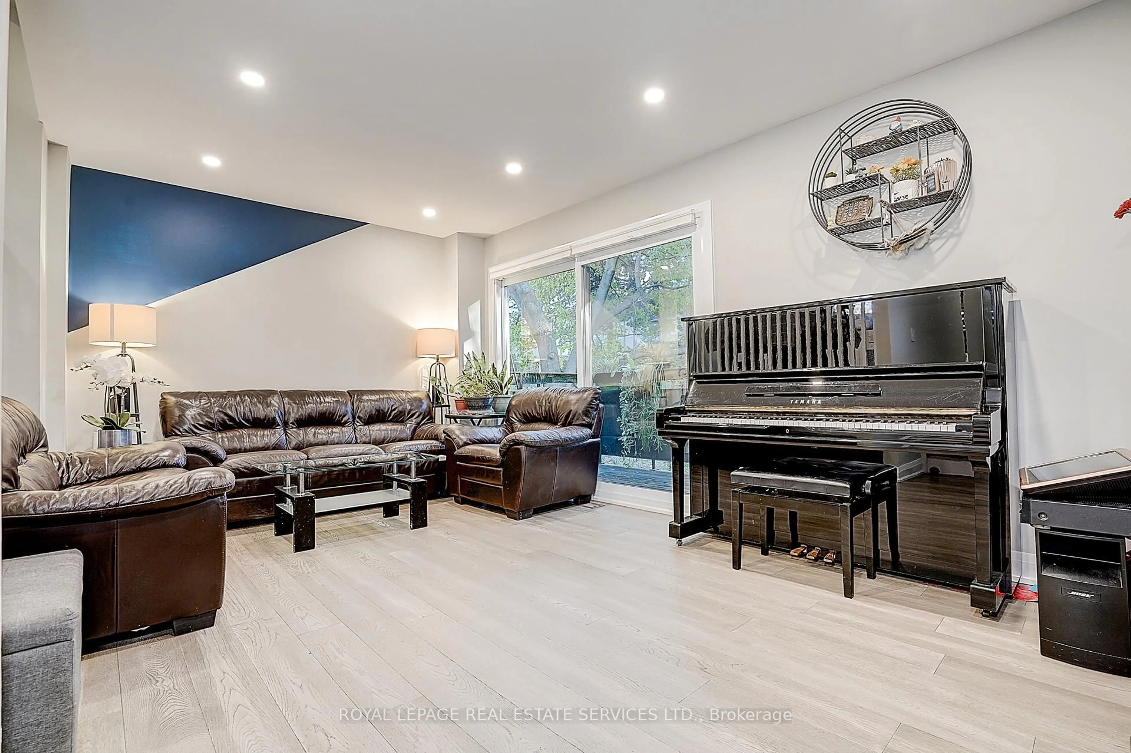 Living room with furniture, unknown for 2020 Pharmacy Ave #23, Toronto Ontario M1T 1H8