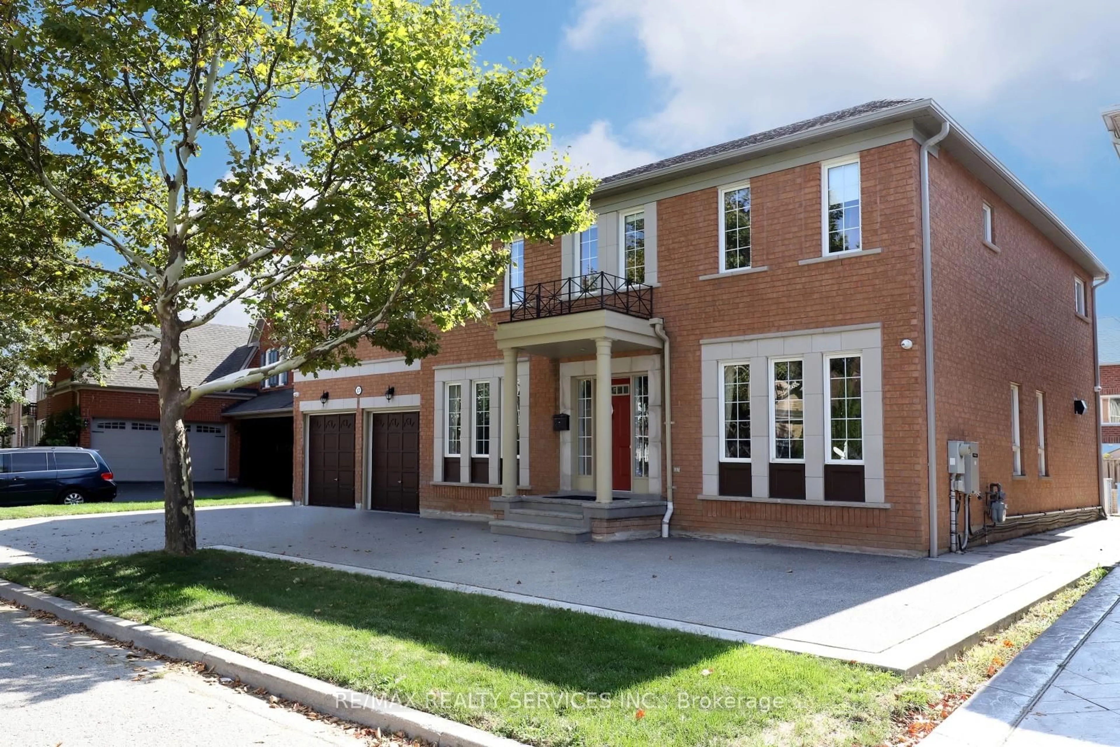 Home with brick exterior material, street for 17 Ballantyne Dr, Ajax Ontario L1T 4H6