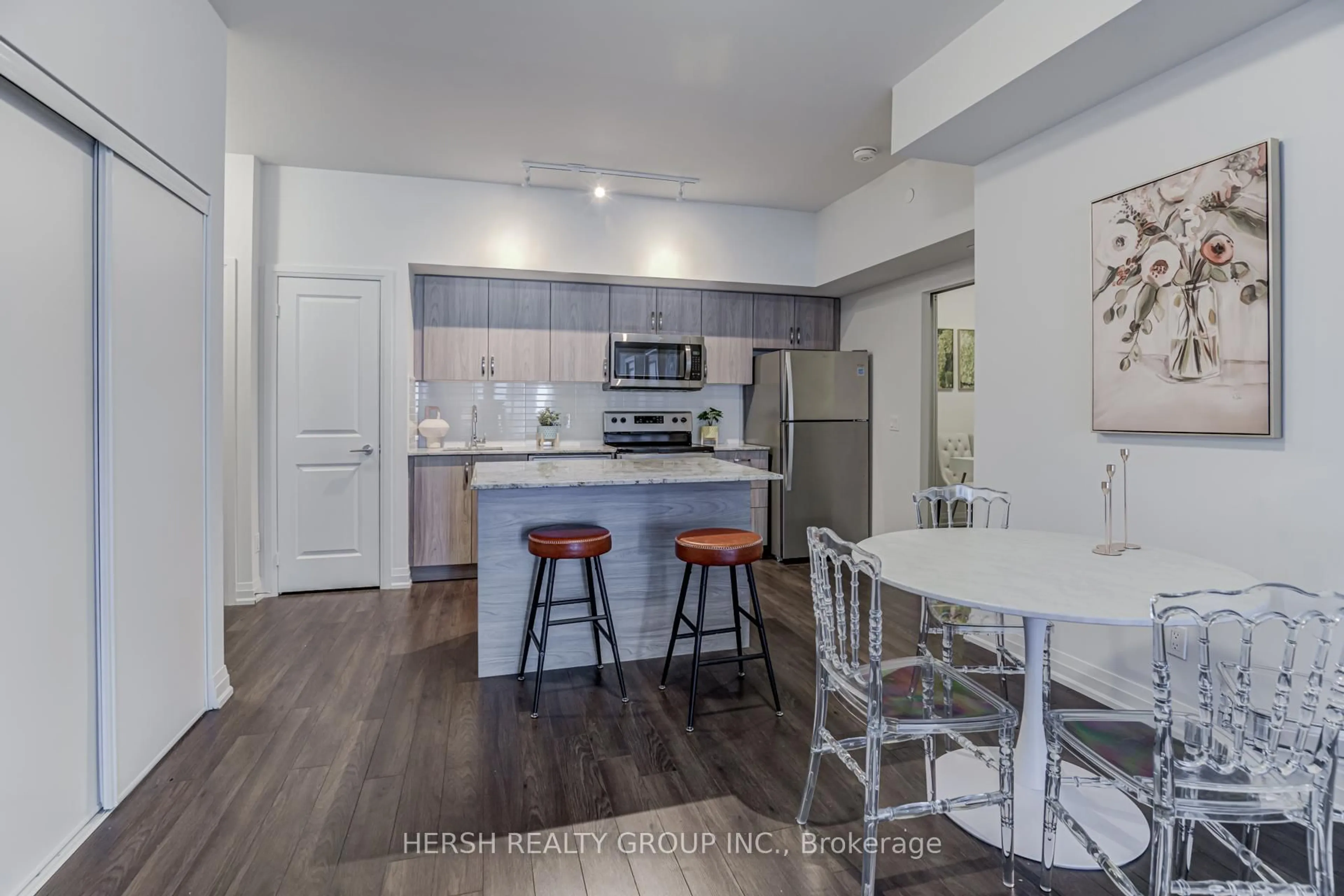 Open concept kitchen, unknown for 10 Meadowglen Pl #201, Toronto Ontario M1G 0A8