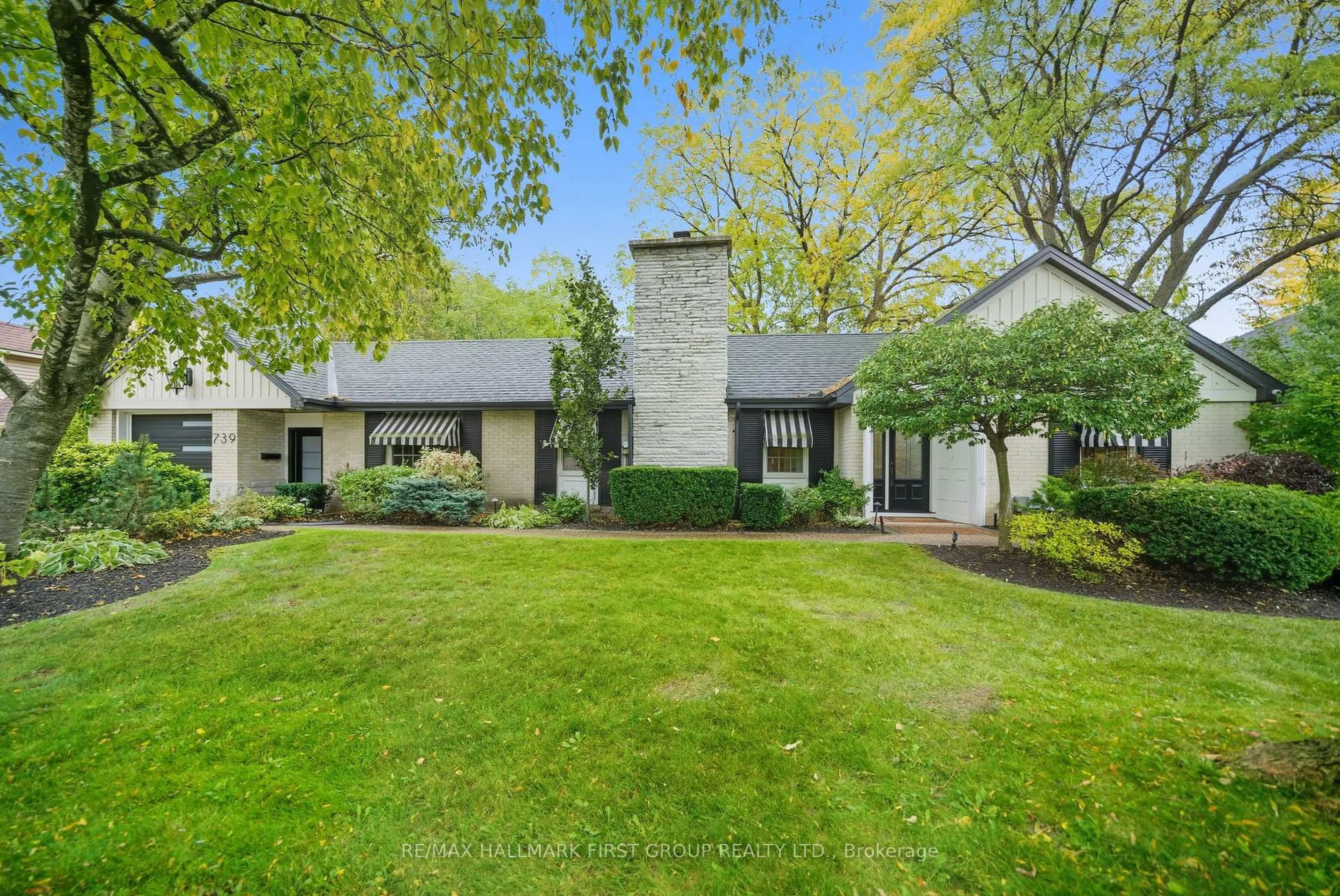 Unknown for 739 Masson St, Oshawa Ontario L1G 5A7