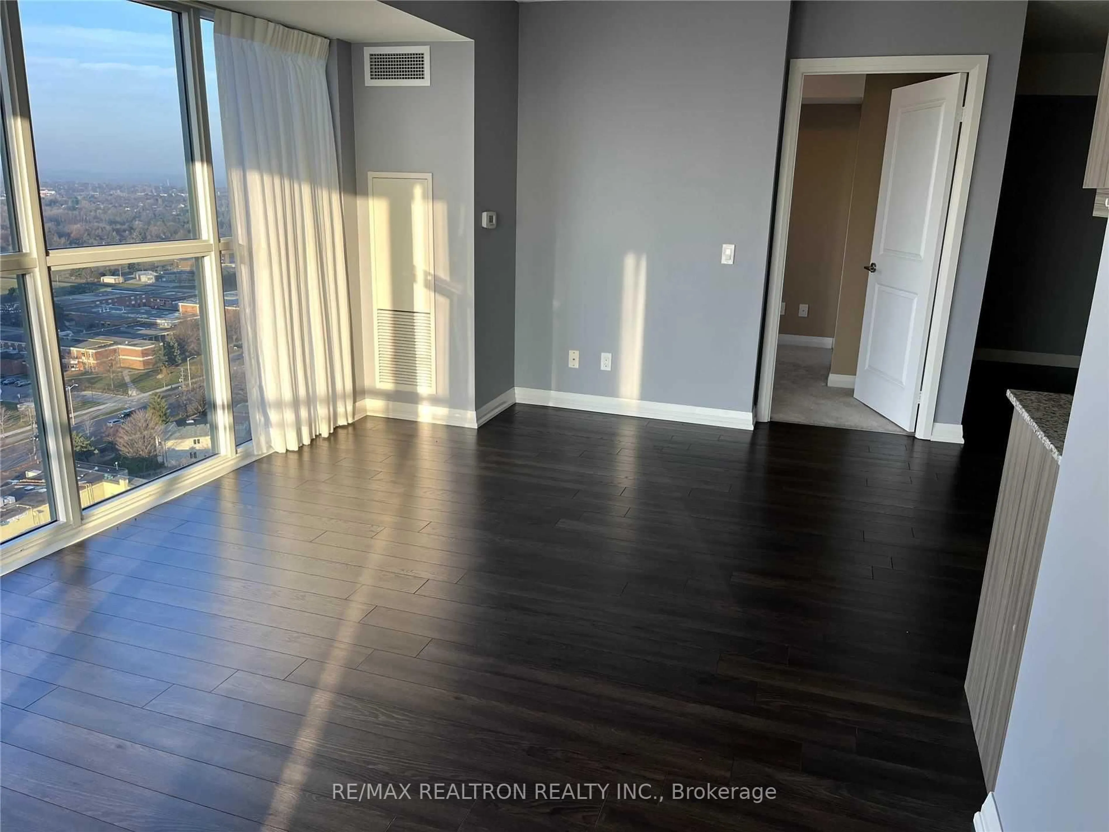 A pic of a room for 30 Meadowglen Pl #2505, Toronto Ontario M1G 0A6