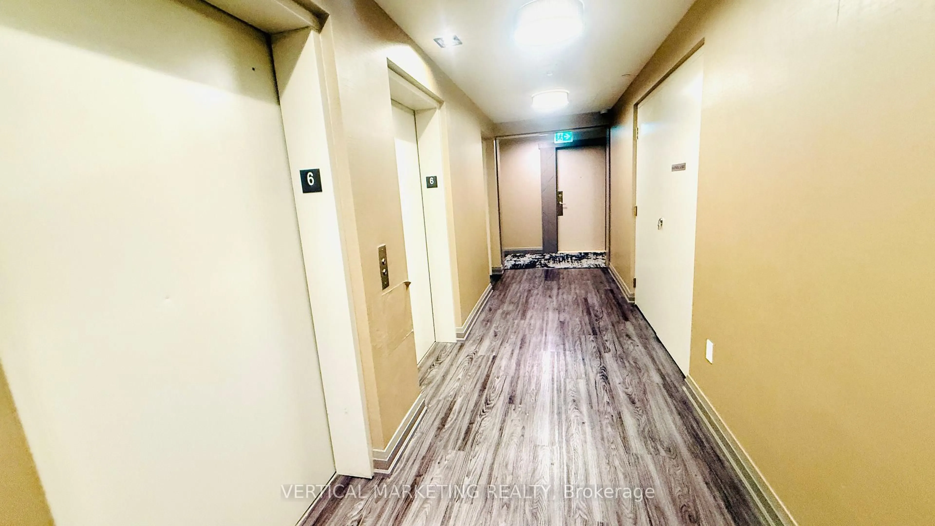 Indoor foyer for 10 Meadowglen Pl #602, Toronto Ontario M1G 0A8