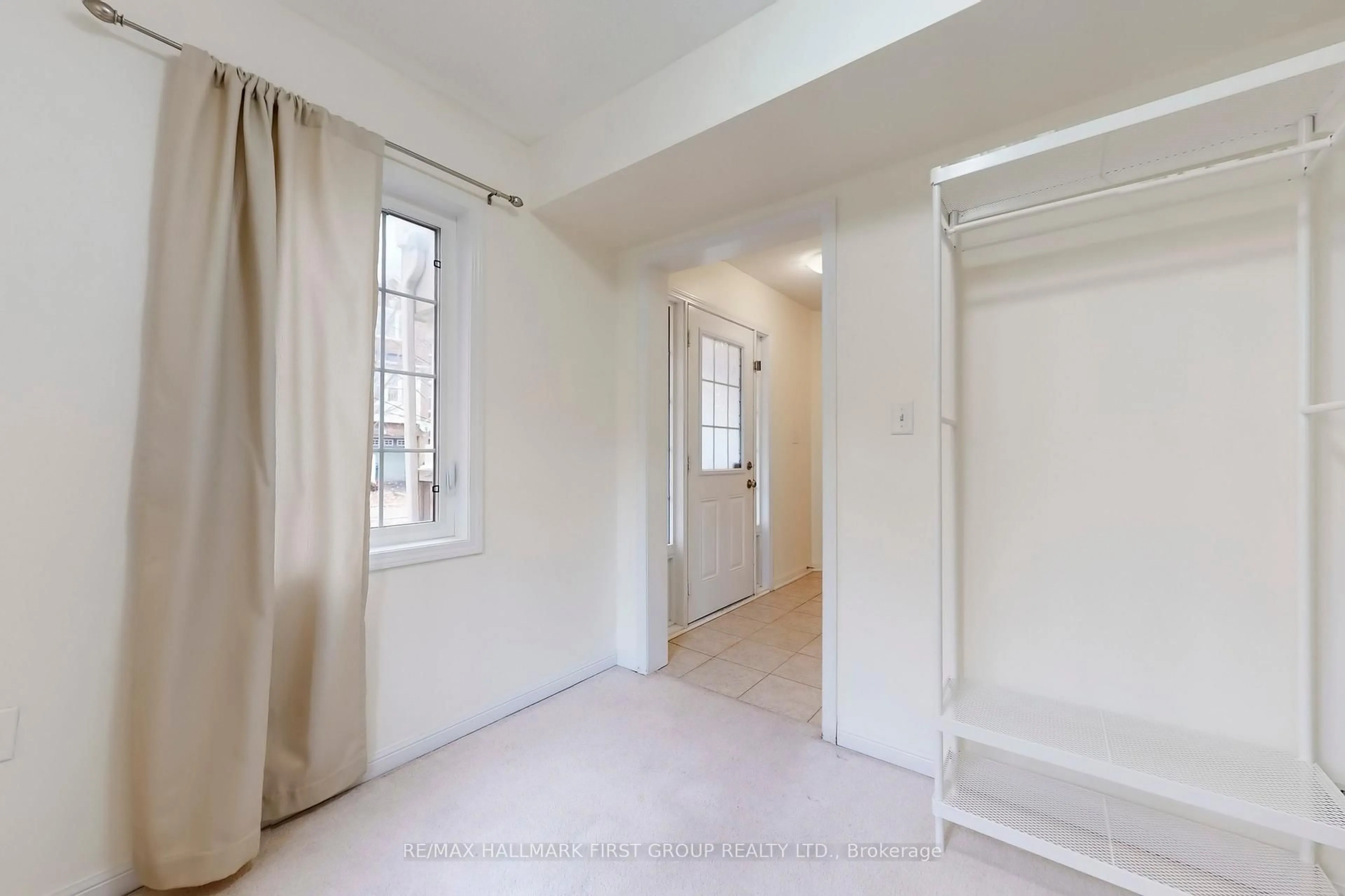 A pic of a room for 19 Snowgoose Terr, Toronto Ontario M1B 0A9