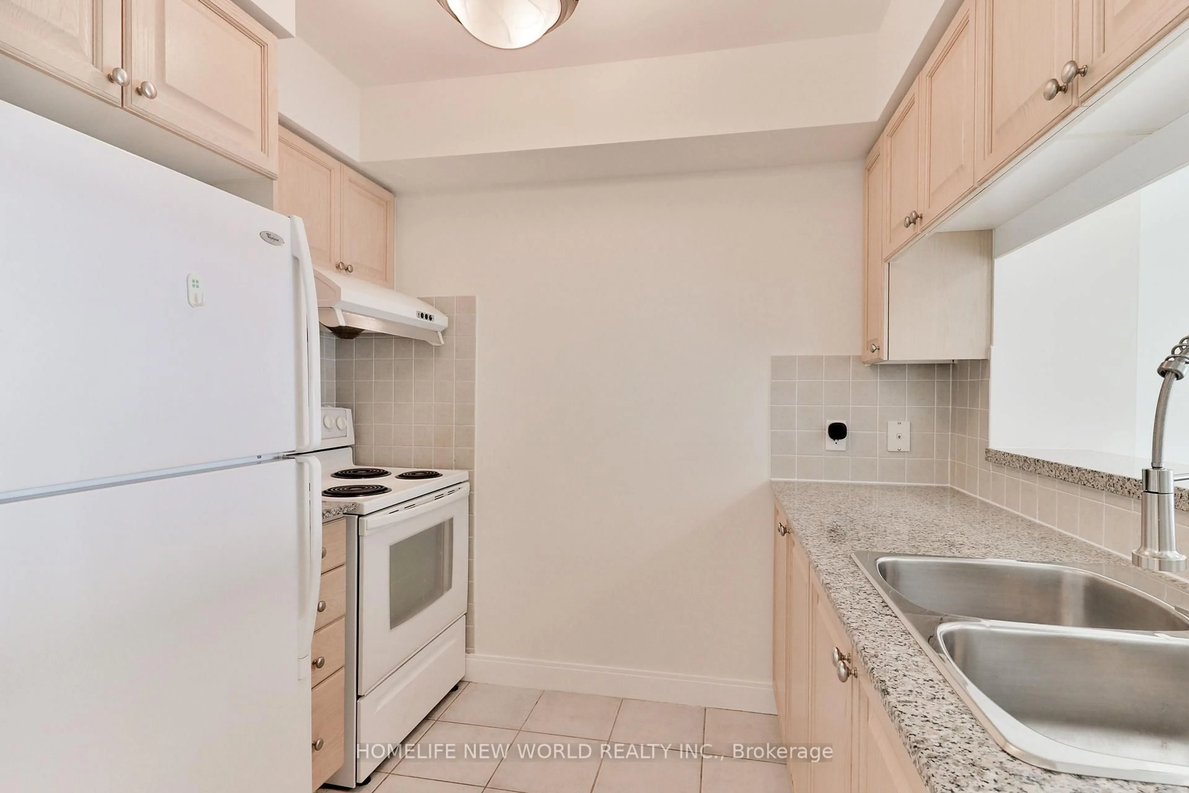Standard kitchen, unknown for 238 Bonis Ave #1121, Toronto Ontario M1T 3W7