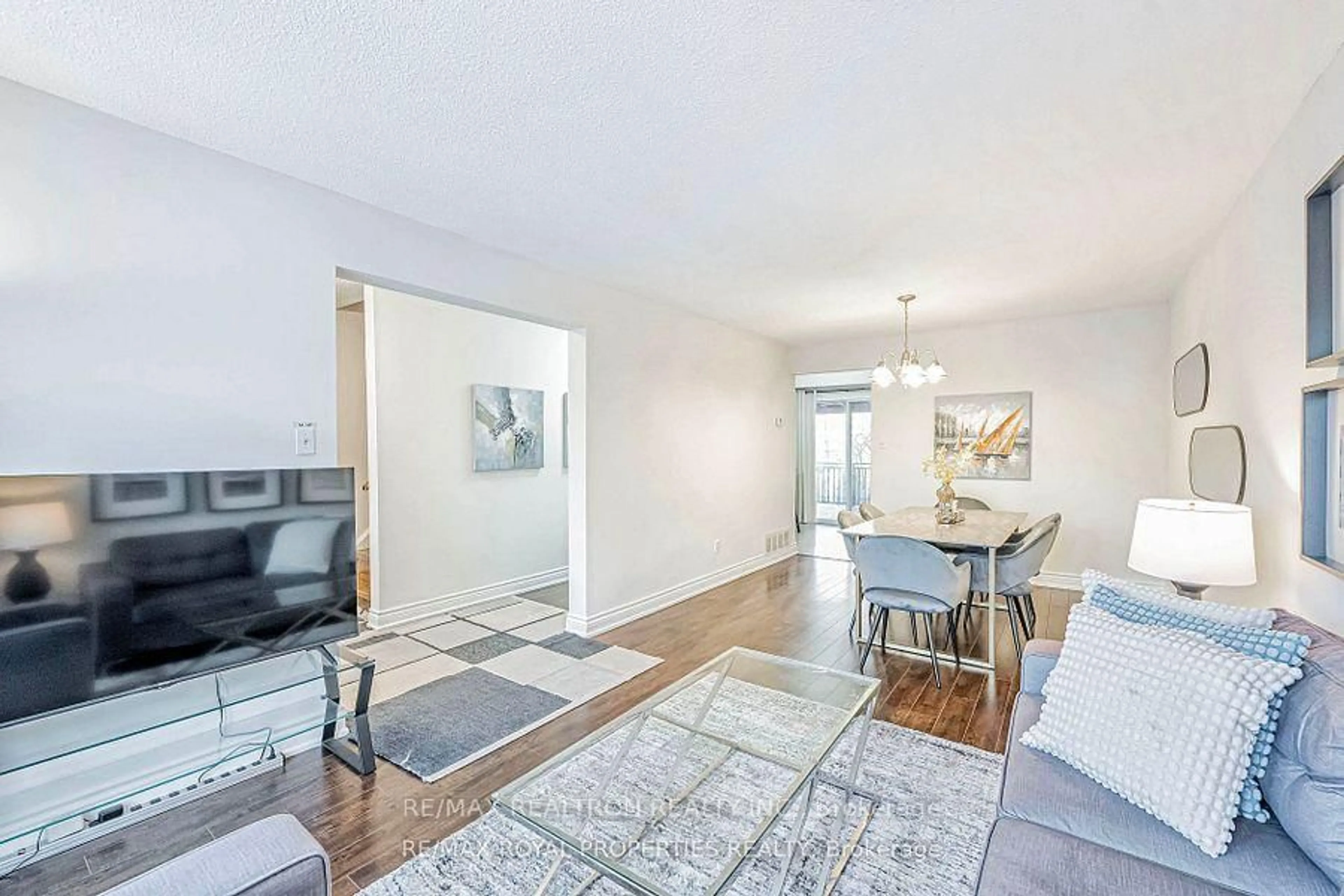 Unknown for 58 Crittenden Sq, Toronto Ontario M1B 1V1