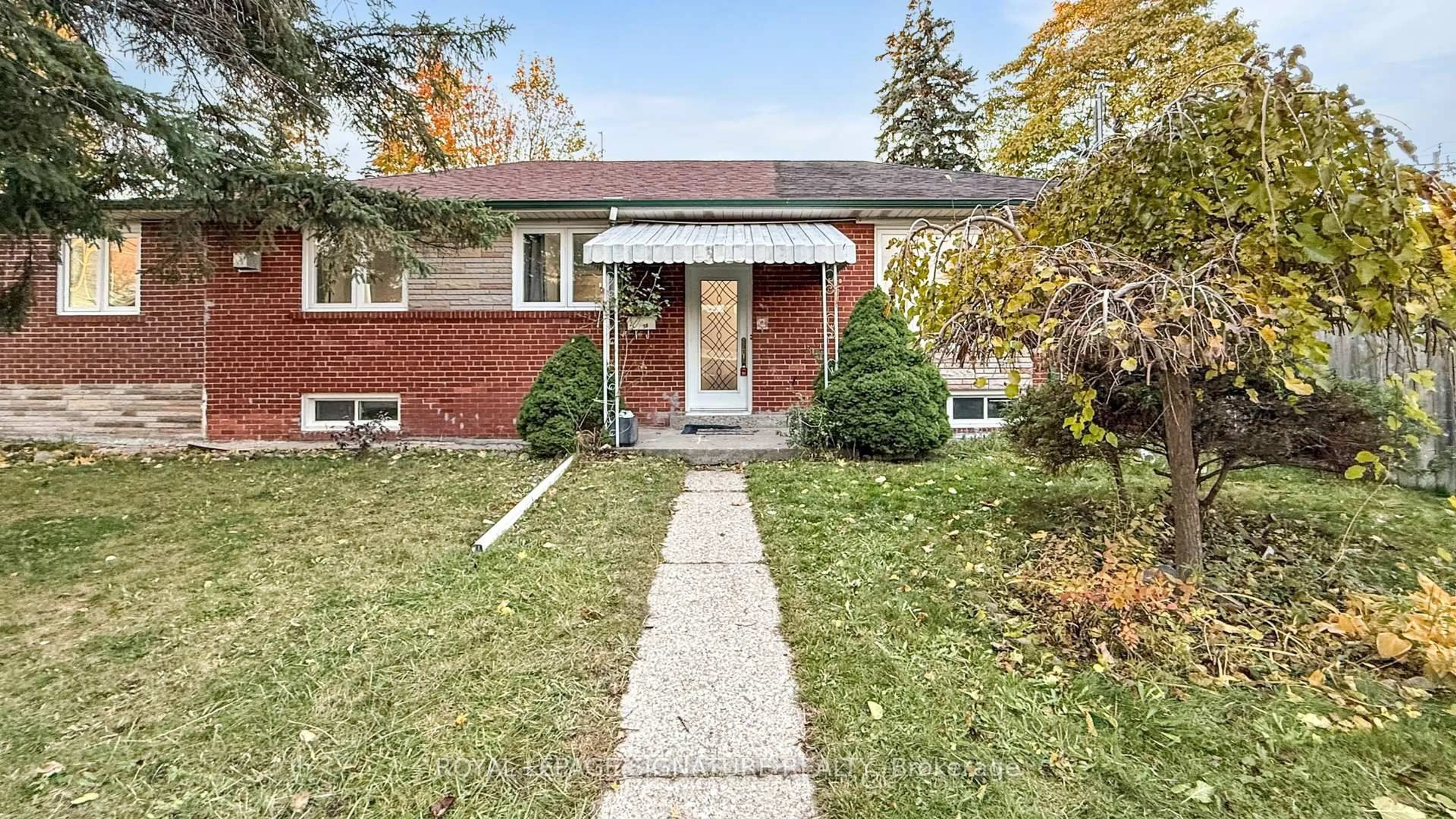 Home with brick exterior material, street for 2 Kilpatrick Pl, Toronto Ontario M1R 2A8