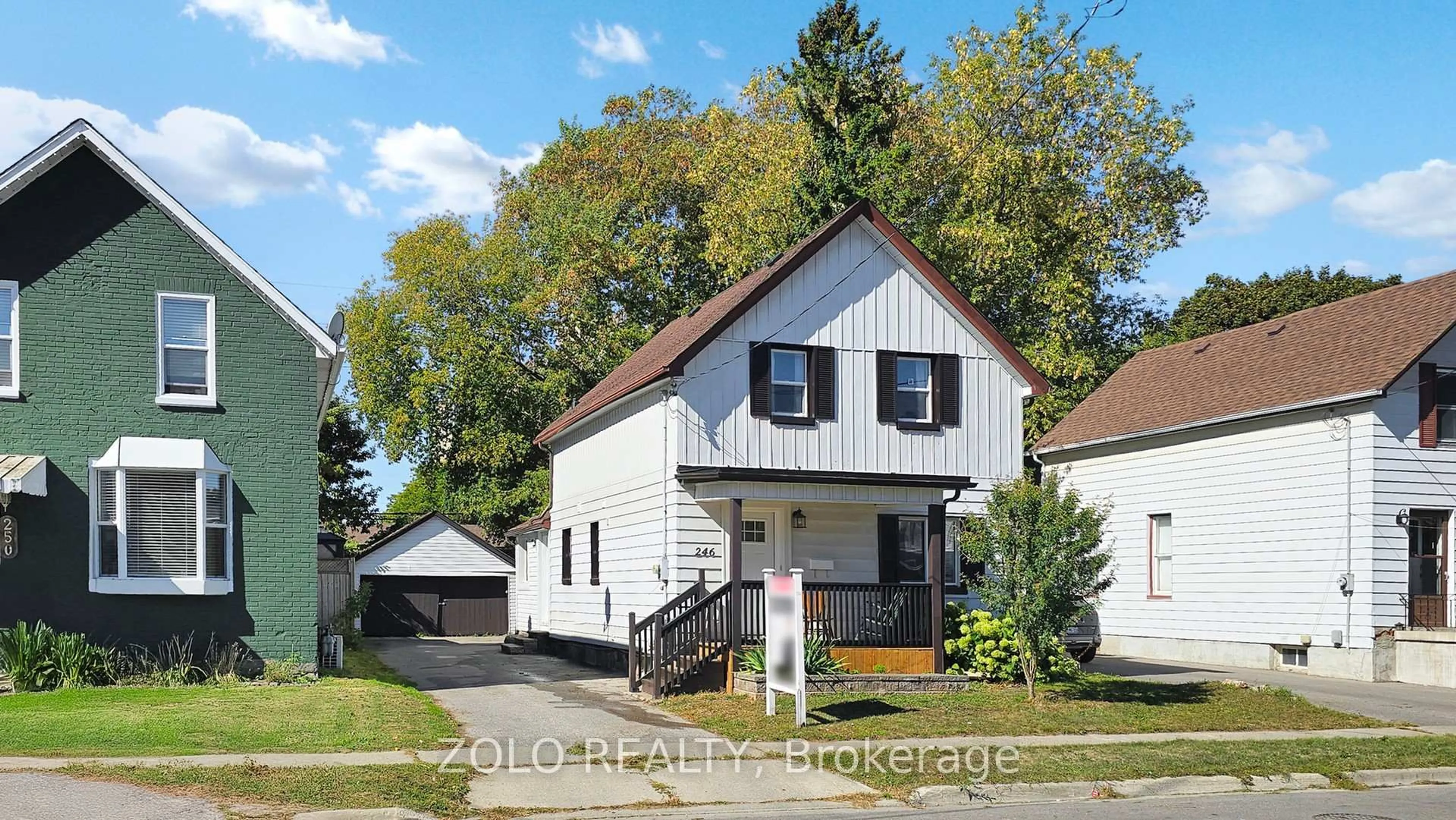 Unknown for 246 Court St, Oshawa Ontario L1H 4W7