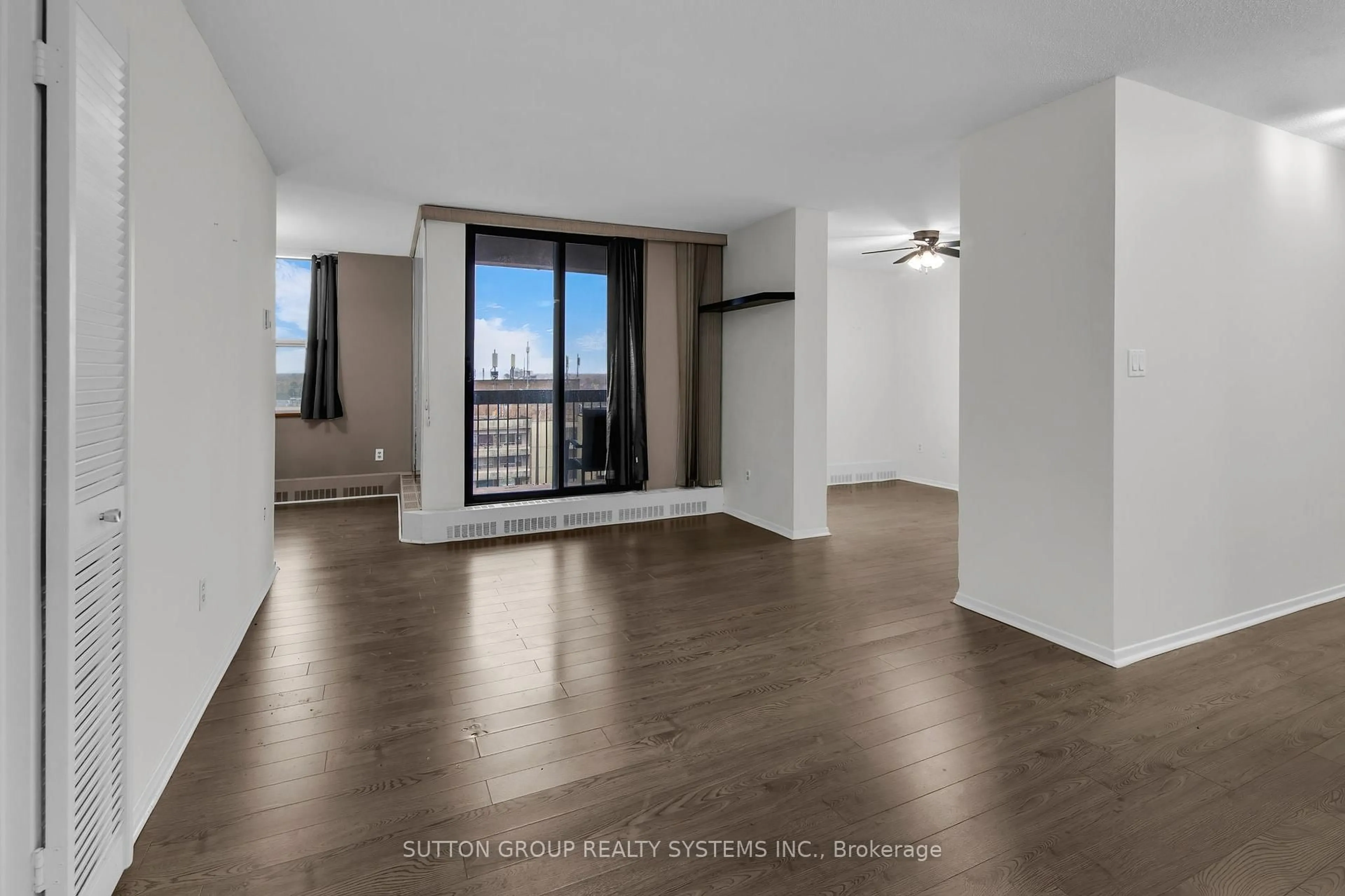 Unknown for 90 Ling Rd #PH109, Toronto Ontario M1E 4Y3