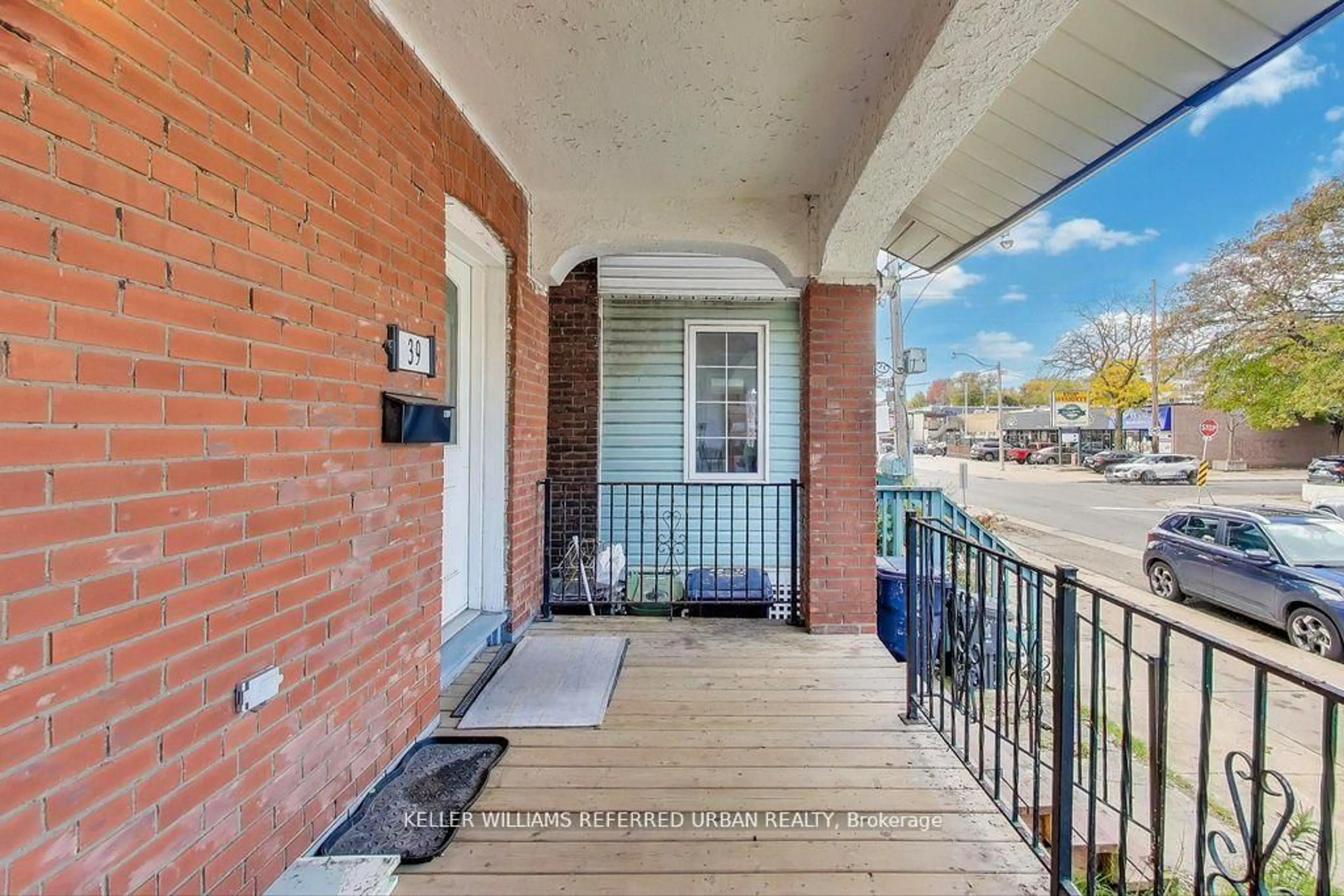 Unknown for 39 Eastwood Rd, Toronto Ontario M4L 2C6