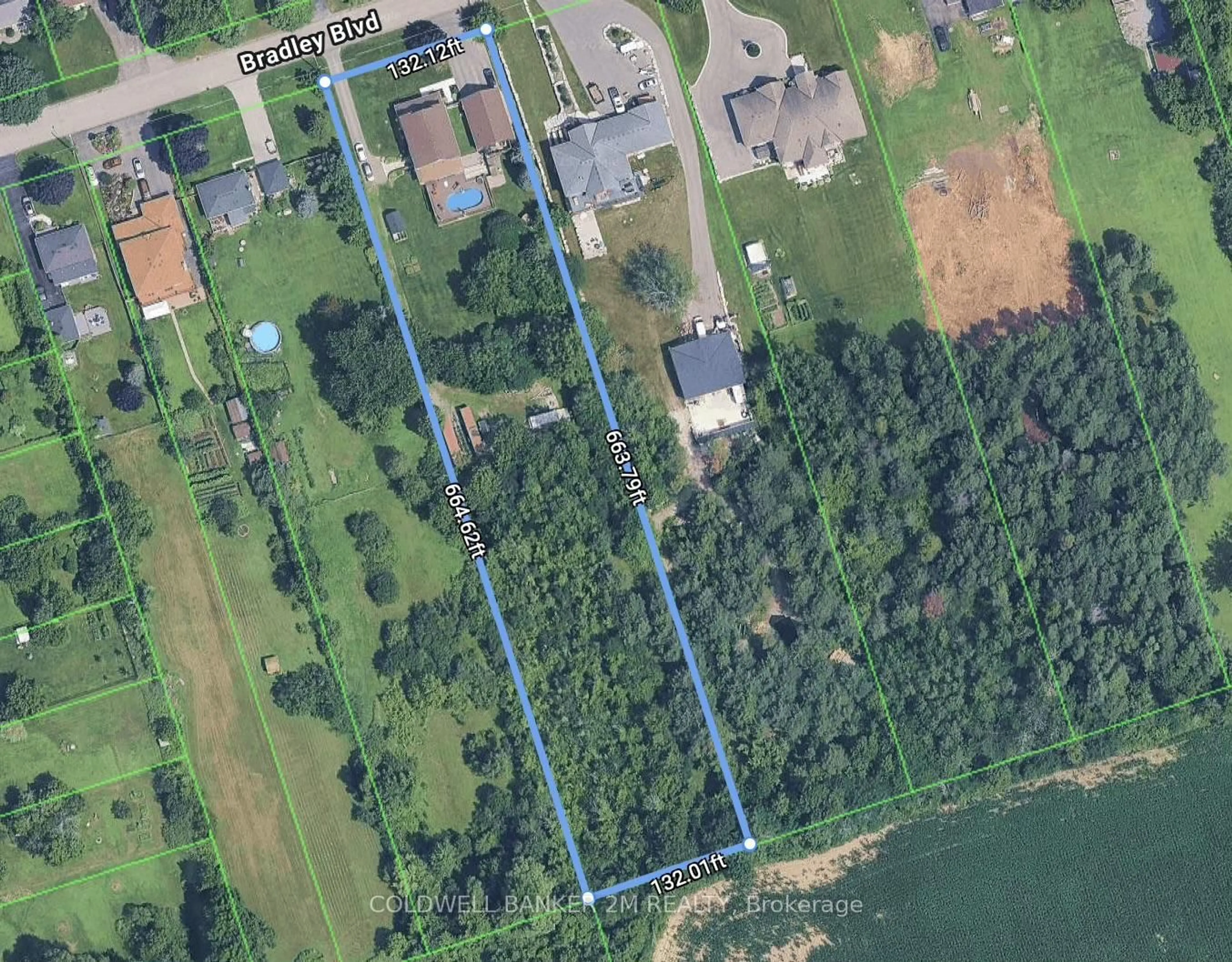 A pic from outside/outdoor area/front of a property/back of a property/a pic from drone, water/lake/river/ocean view for 37 Bradley Blvd, Clarington Ontario L0B 1J0