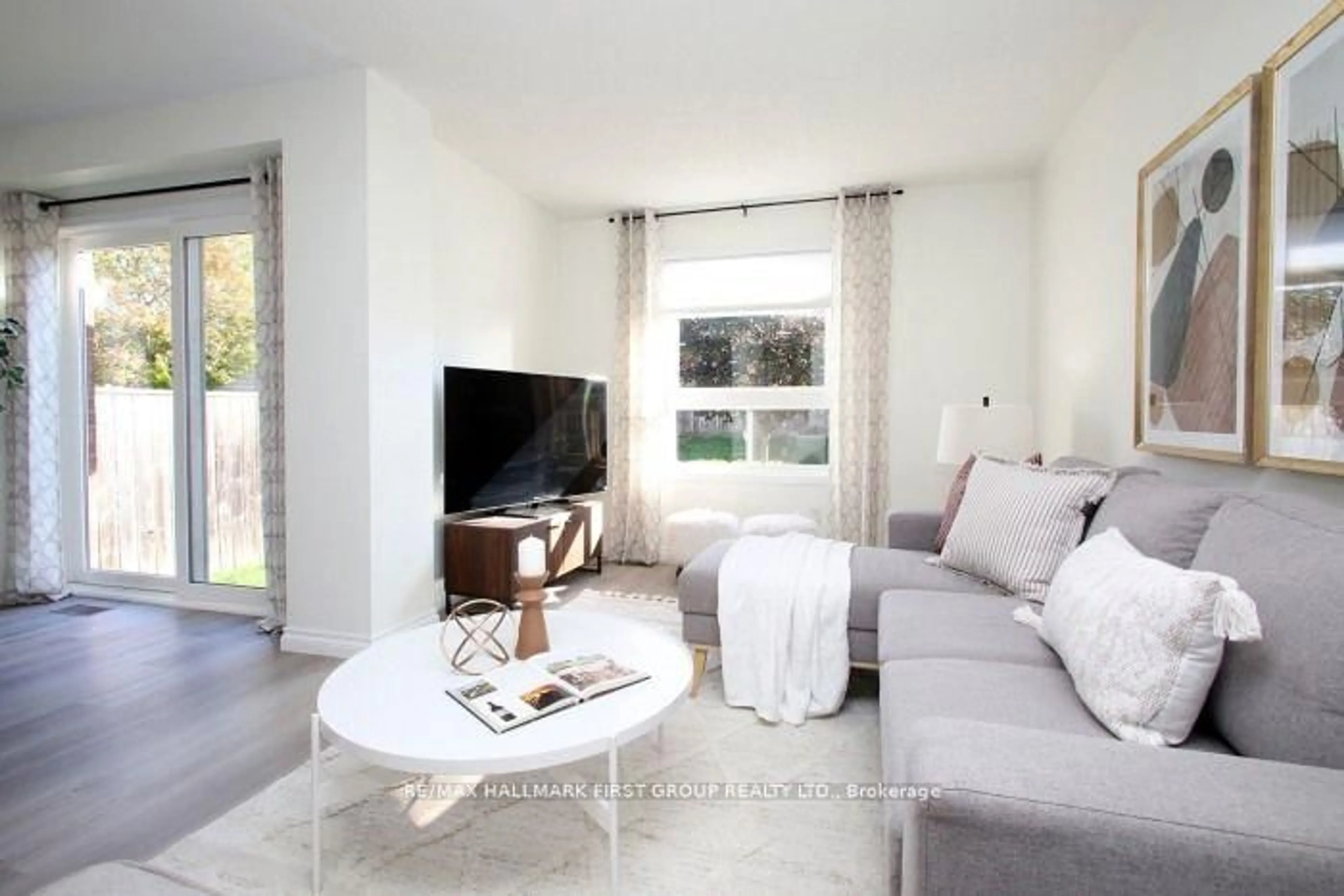 Living room with furniture, unknown for 609 Coldstream Dr, Oshawa Ontario L1K 2T6