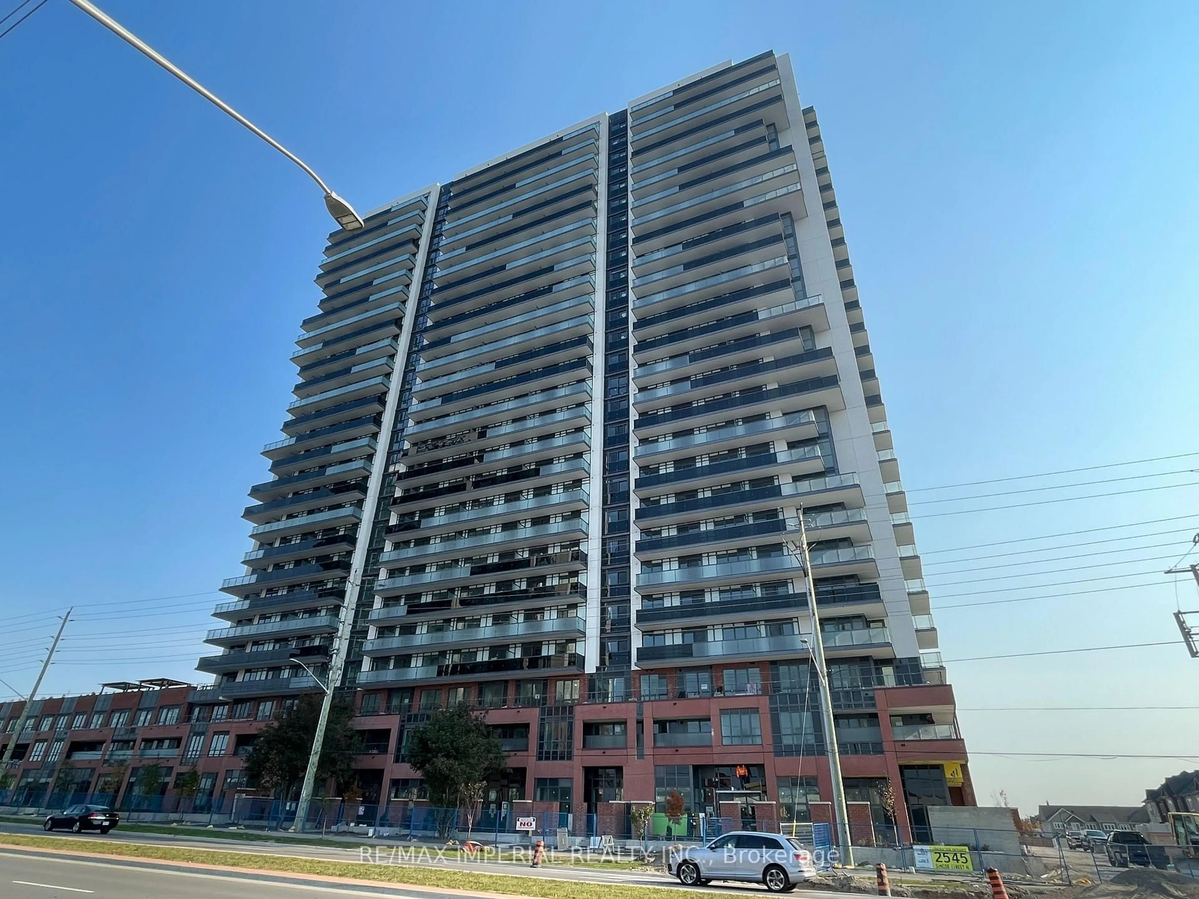 Balcony in the apartment, building for 2545 Simcoe St #808, Oshawa Ontario L1L 0W3