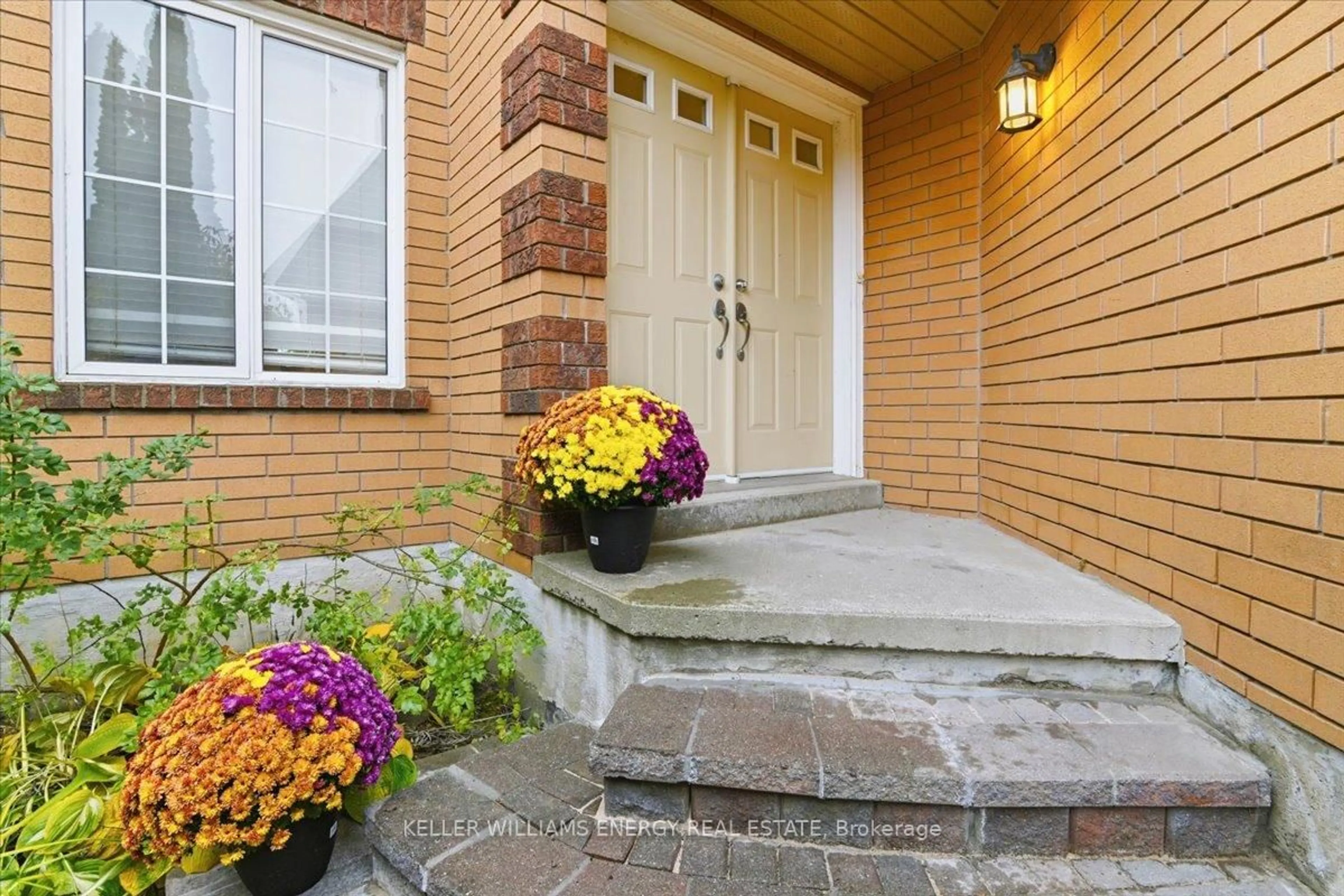 Unknown for 96 John Walter Cres, Clarington Ontario L1E 2W8