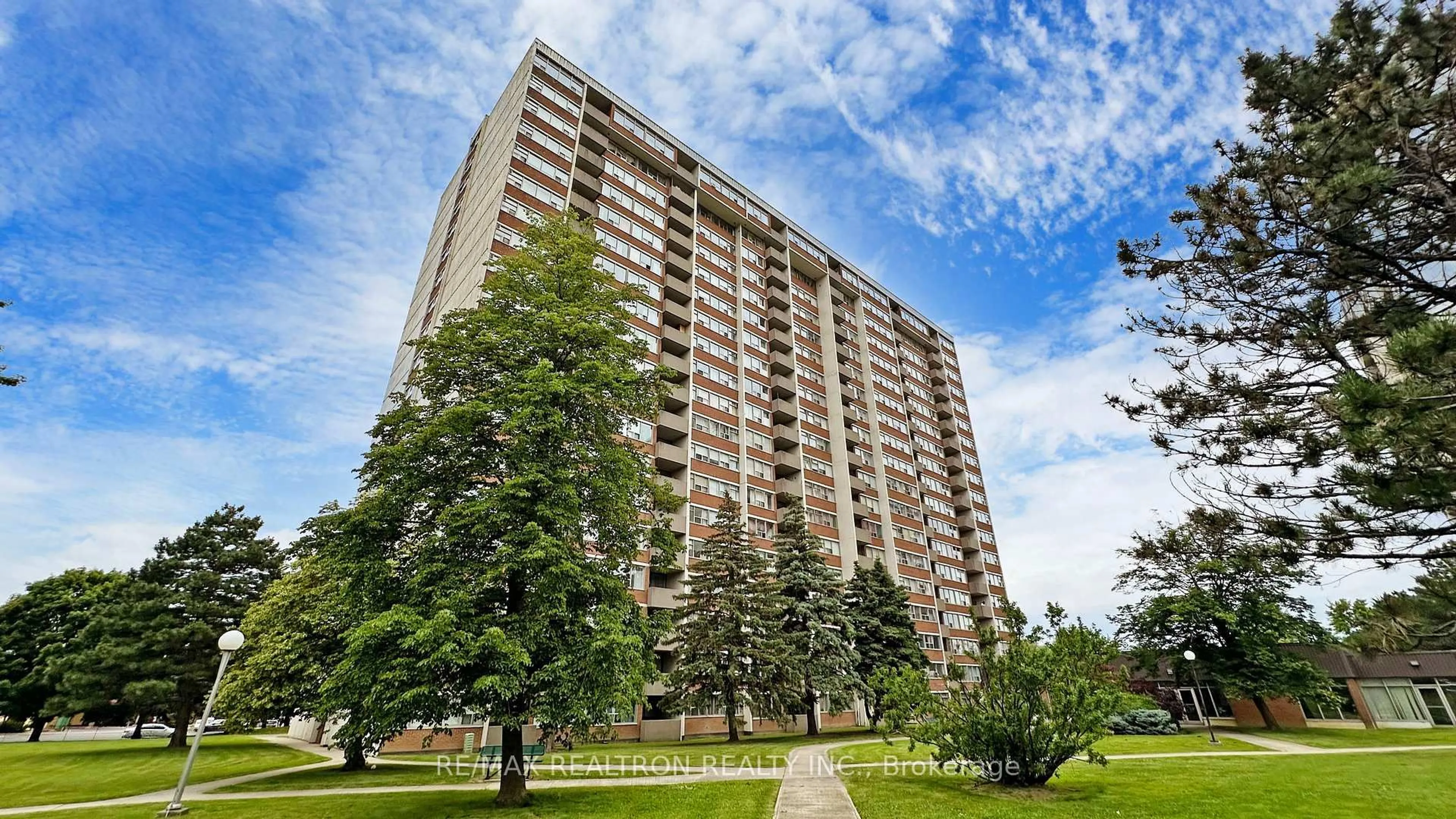 Unknown for 25 SILVER SPRINGS Blvd #702, Toronto Ontario M1V 1M9