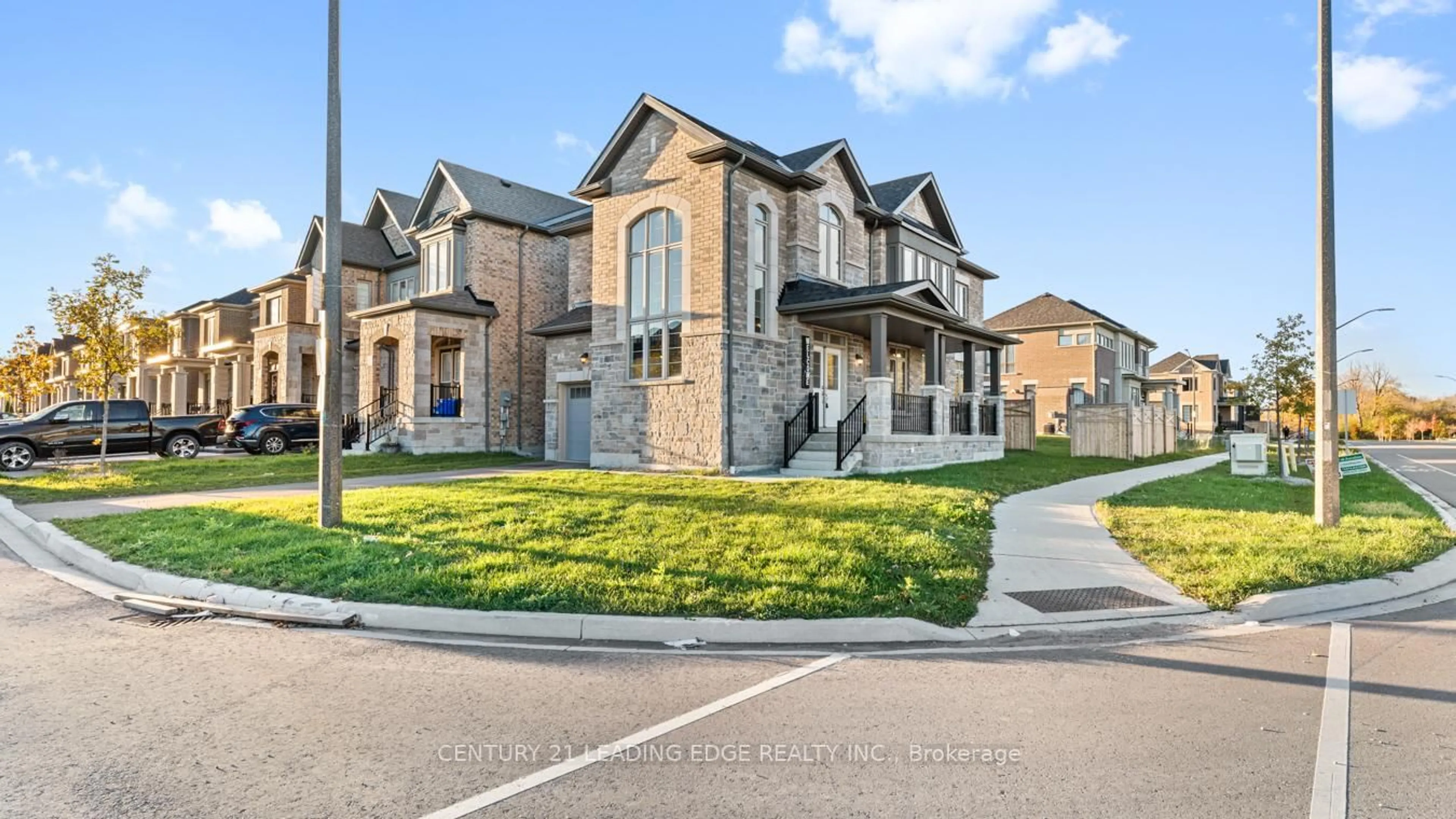 Home with brick exterior material, street for 2 Conarty Cres, Whitby Ontario L1P 0L4