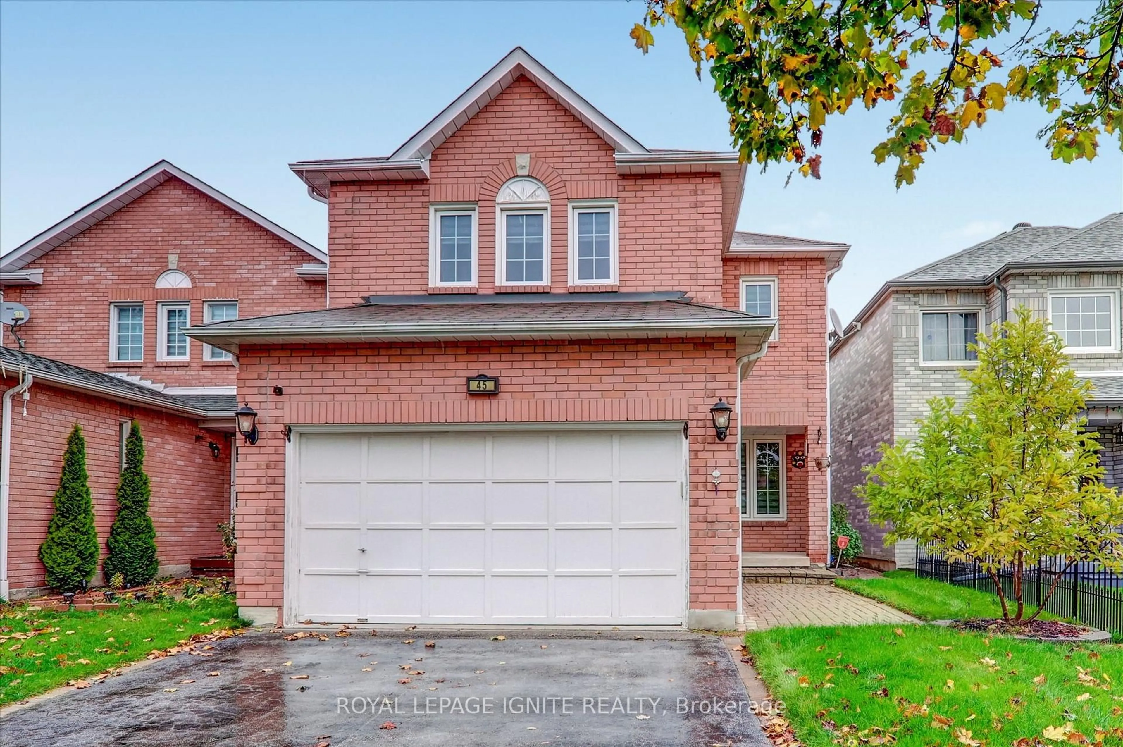 Home with brick exterior material, street for 45 Reese Ave, Ajax Ontario L1T 3V7