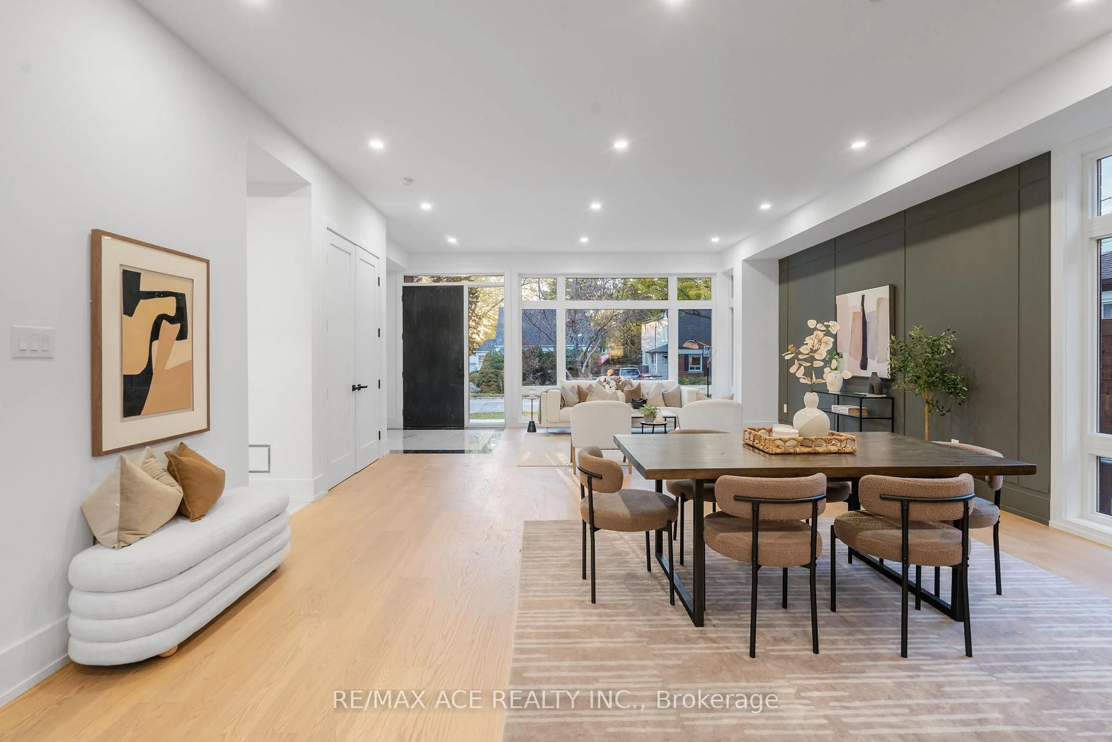 Unknown for 175 Harewood Ave, Toronto Ontario M1M 2S1