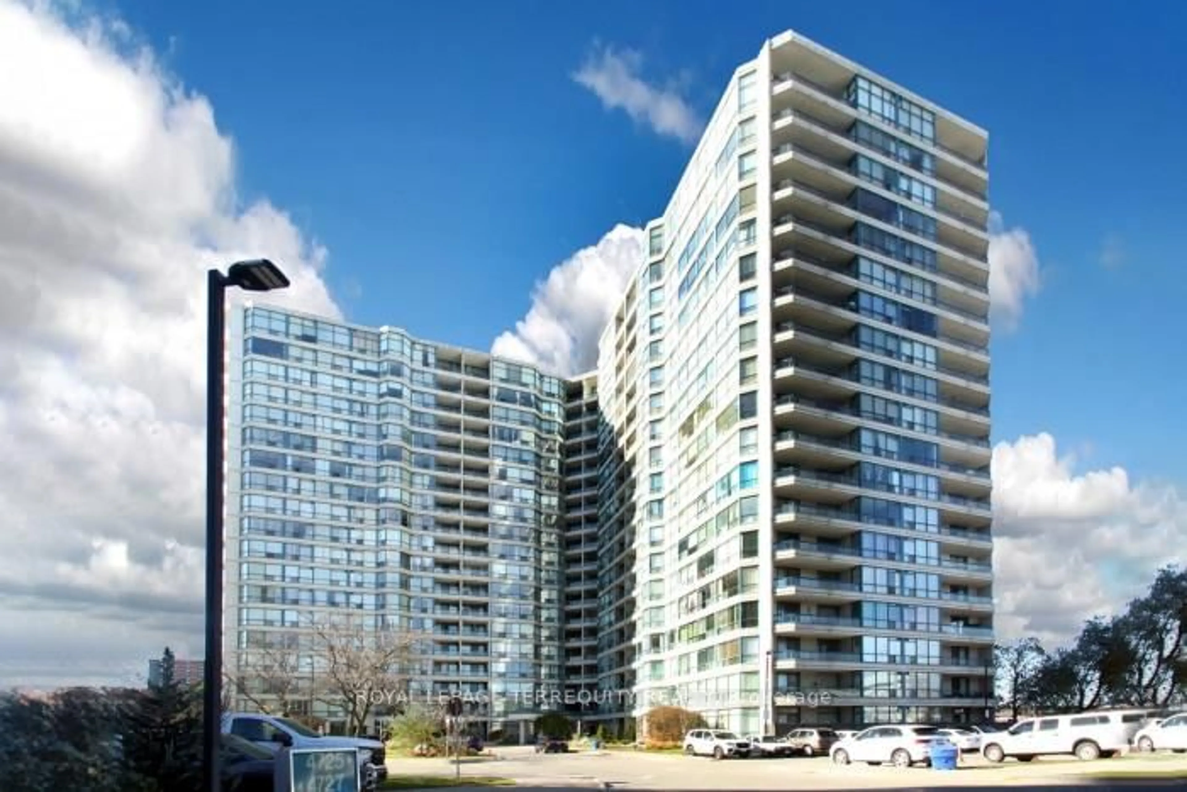 Unknown for 4725 Sheppard Ave #1710, Toronto Ontario M1S 5B2