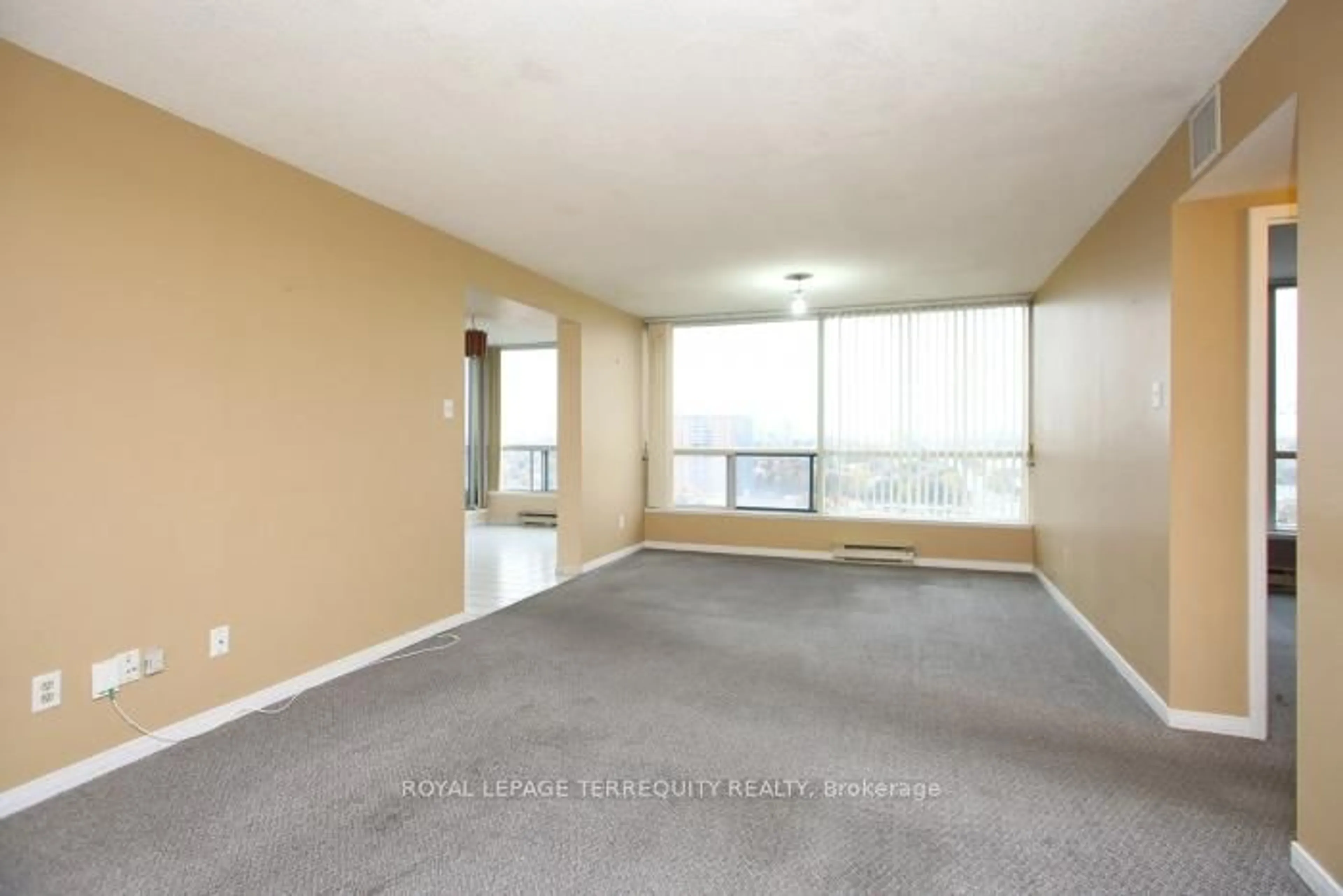 A pic of a room for 4725 Sheppard Ave #1710, Toronto Ontario M1S 5B2