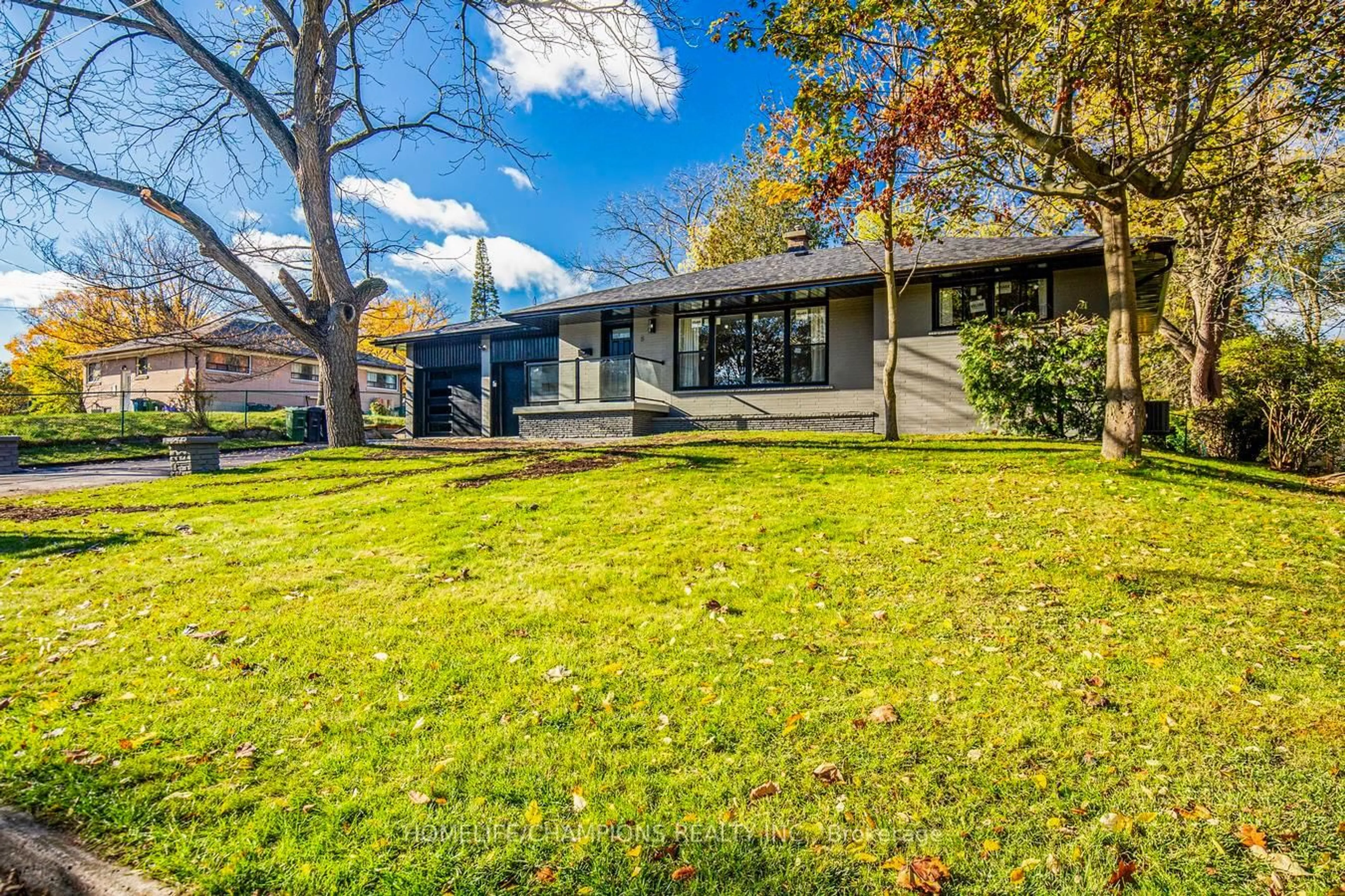 Unknown for 8 Flerimac Rd, Toronto Ontario M1E 4A9