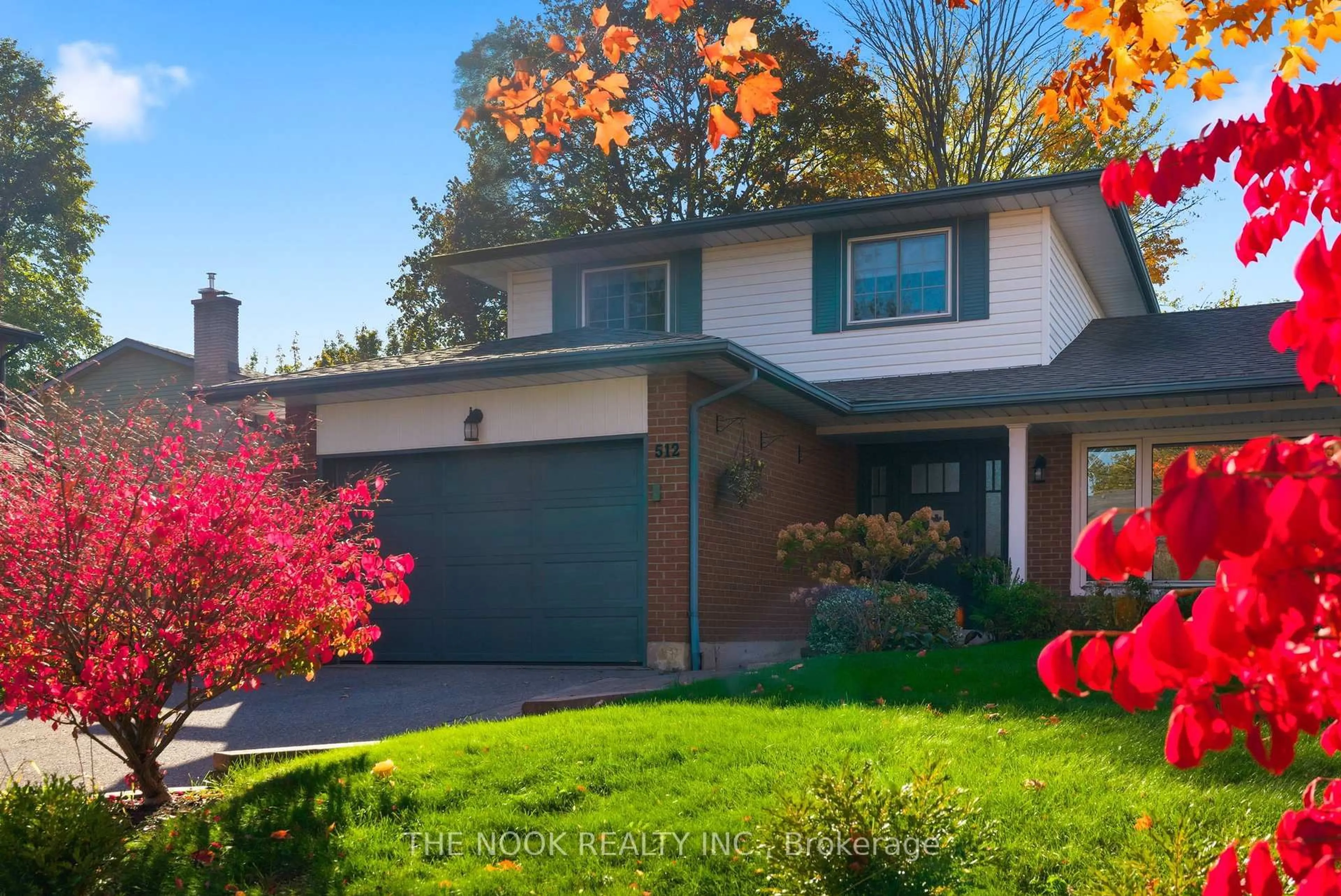 Home with brick exterior material, street for 512 Athol St, Whitby Ontario L1N 6L7