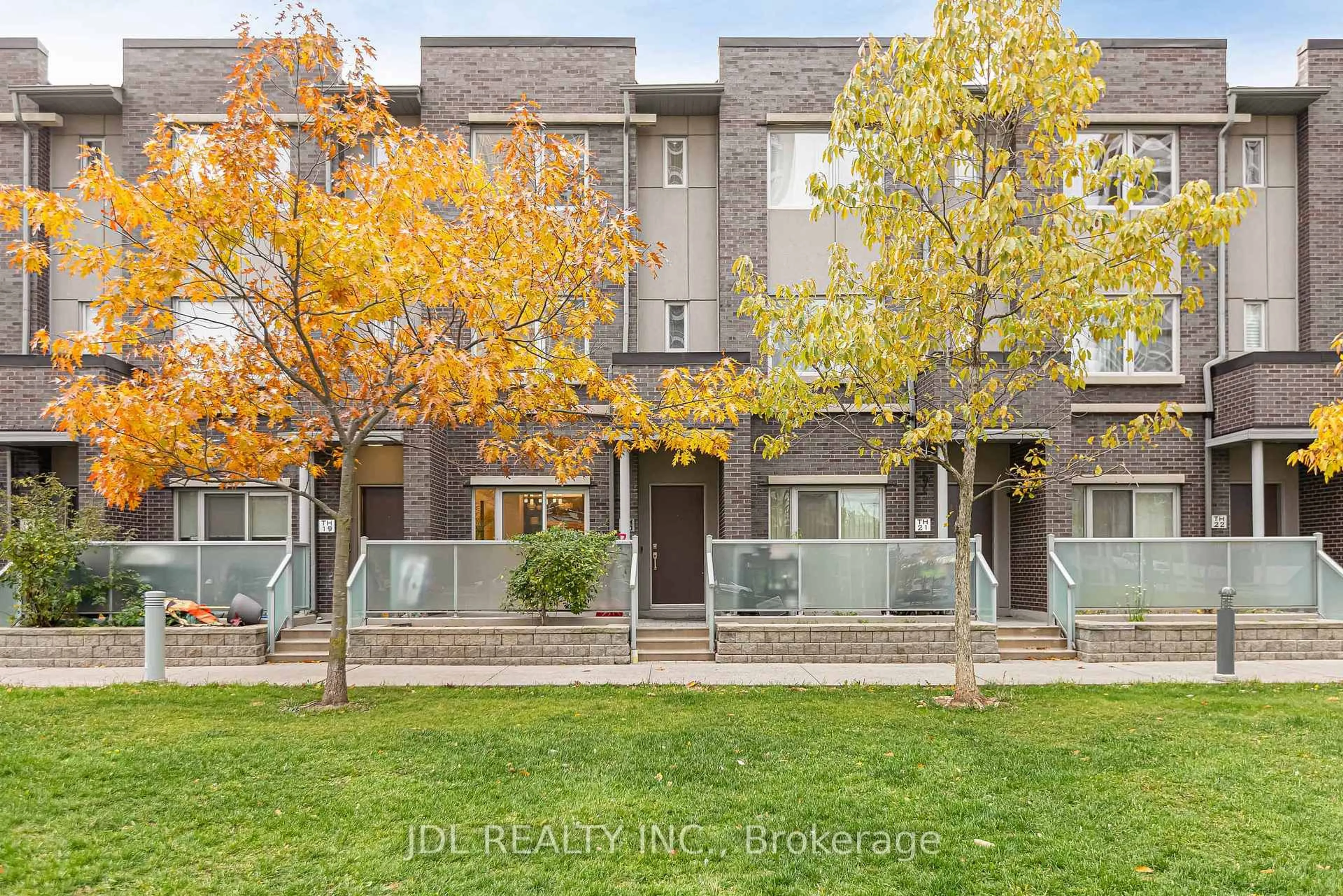 Unknown for 290 Village Green Sq #20, Toronto Ontario M1S 0L1