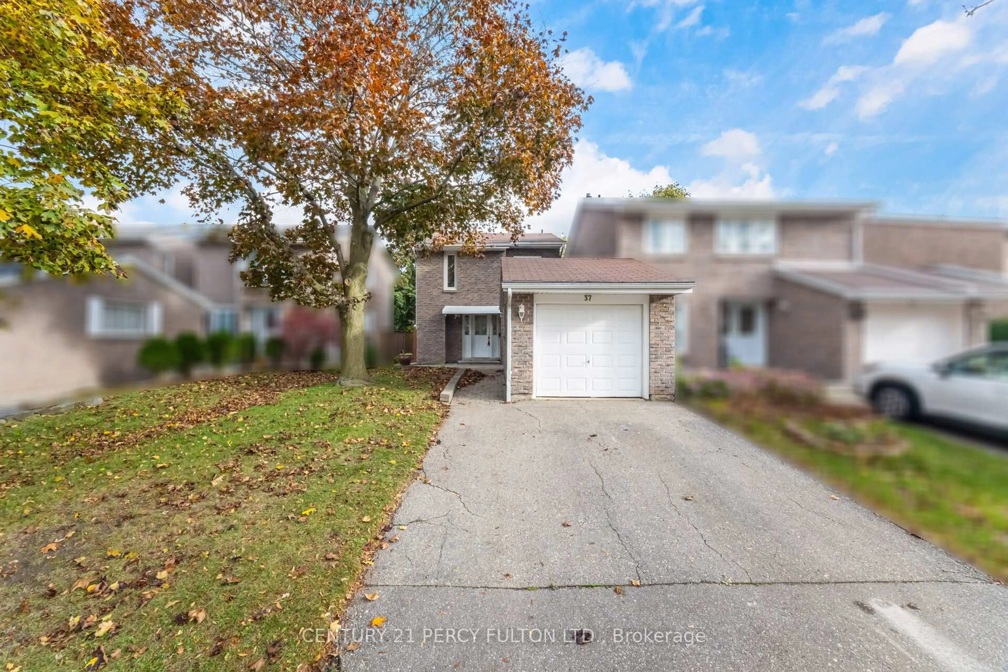 Unknown for 37 Ambercroft Blvd, Toronto Ontario M1W 2Z6