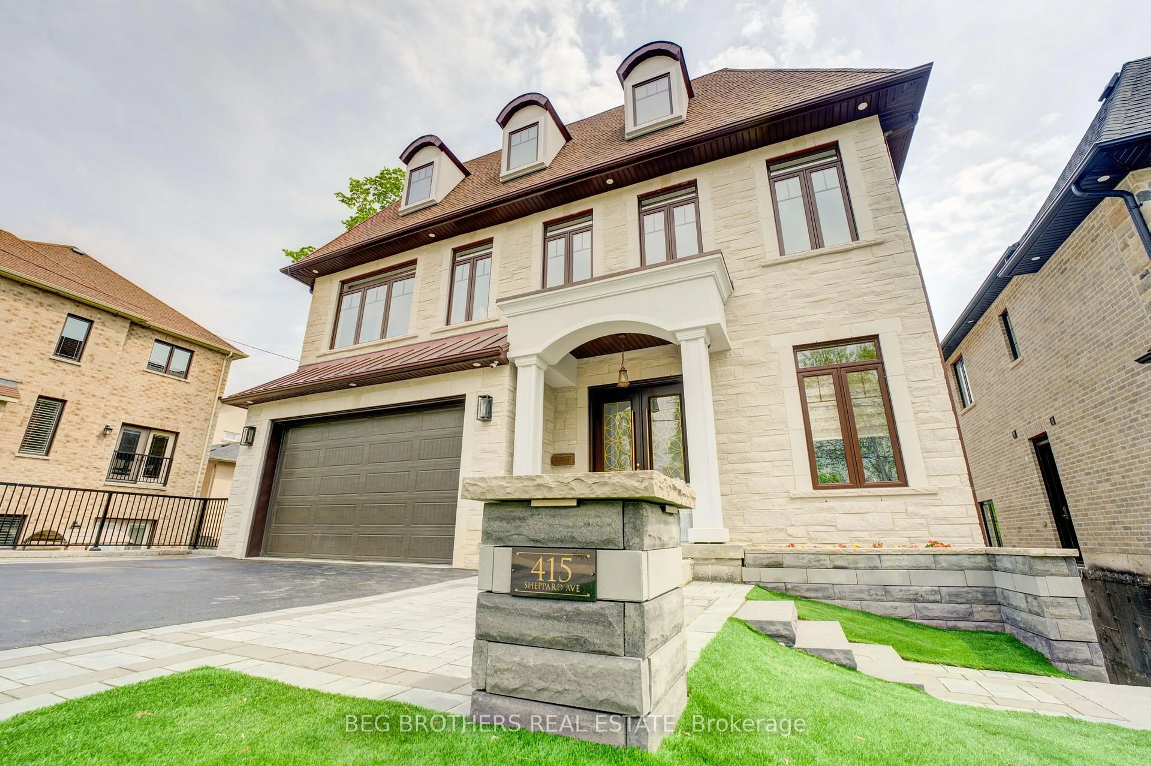 Home with brick exterior material, street for 415 Sheppard Ave, Pickering Ontario L1V 1E6